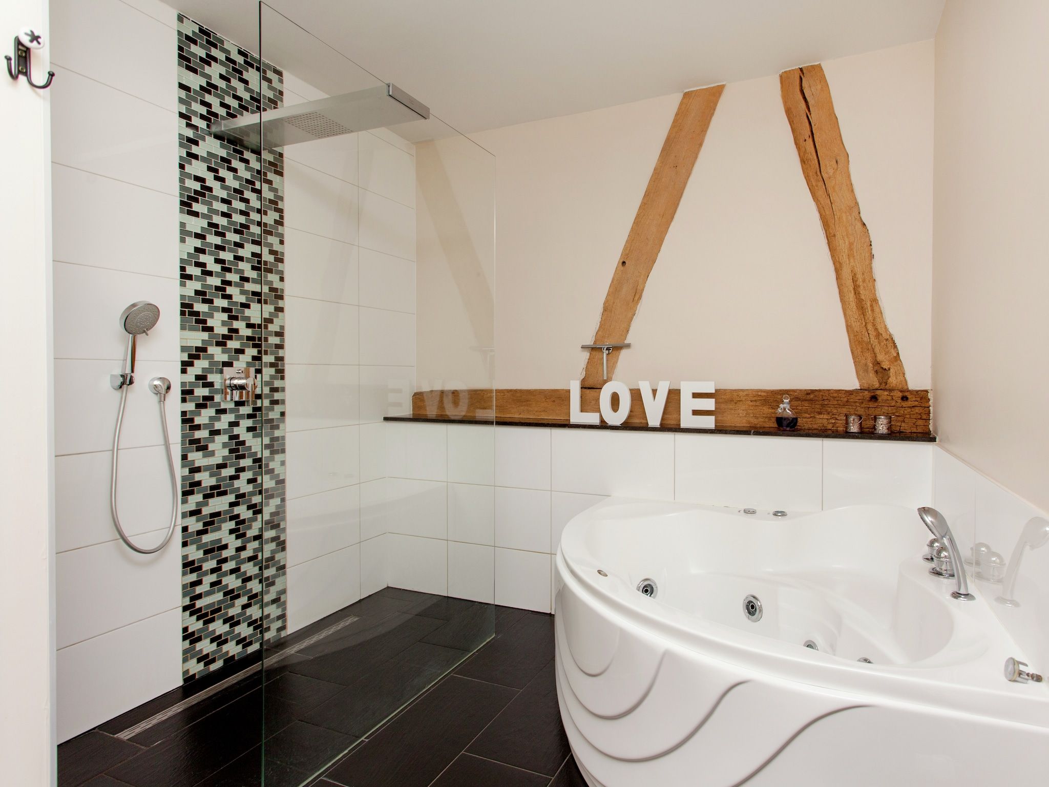 De badkamer van Hoeve A Gen Water - Botterblumke in Slenaken