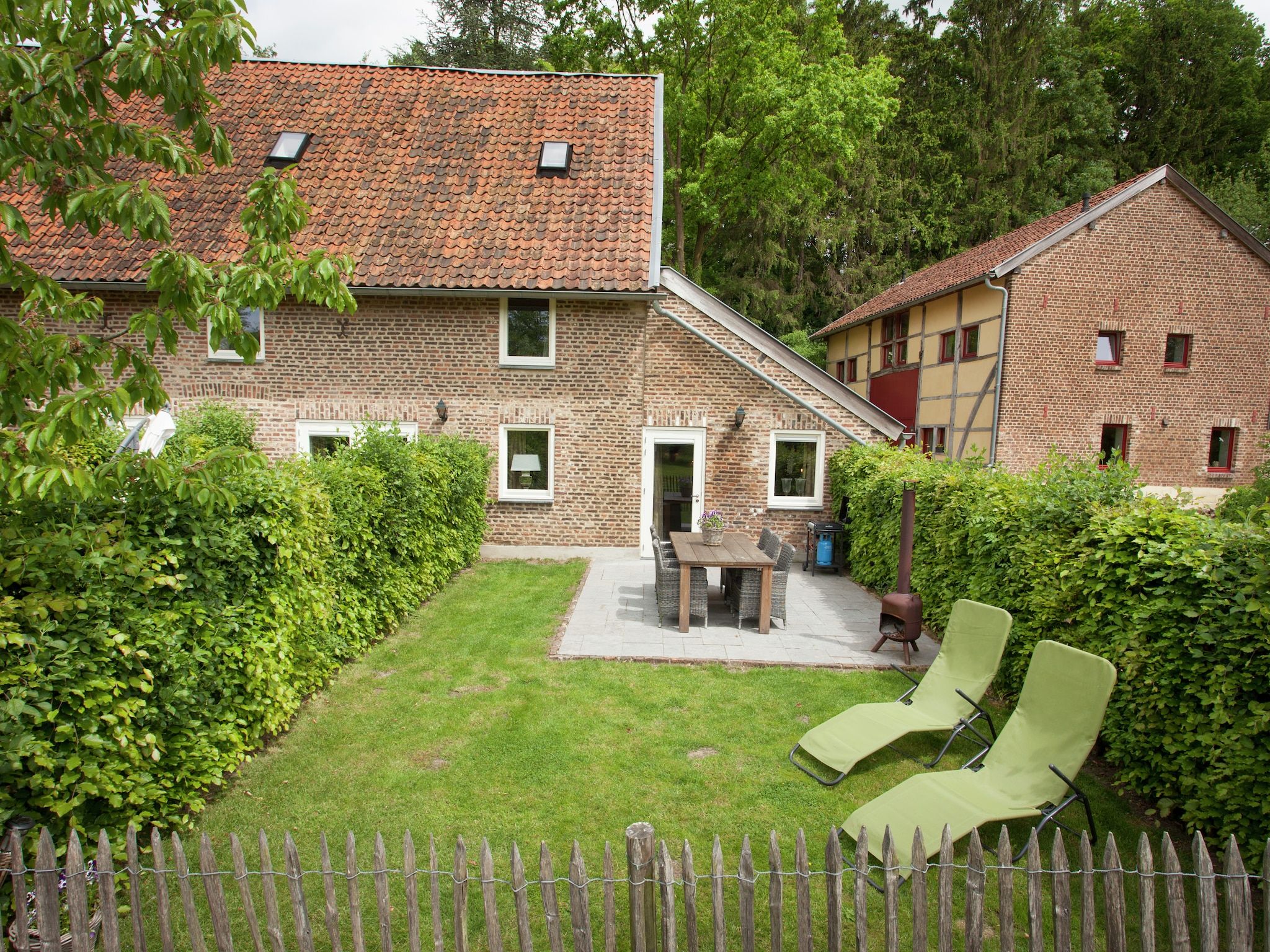 De tuin van Hoeve A Gen Water - Botterblumke in Slenaken