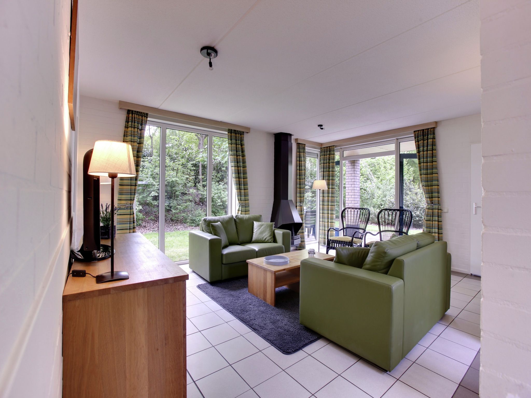 De woonkamer van Buitenplaats Gerner 5 in Dalfsen