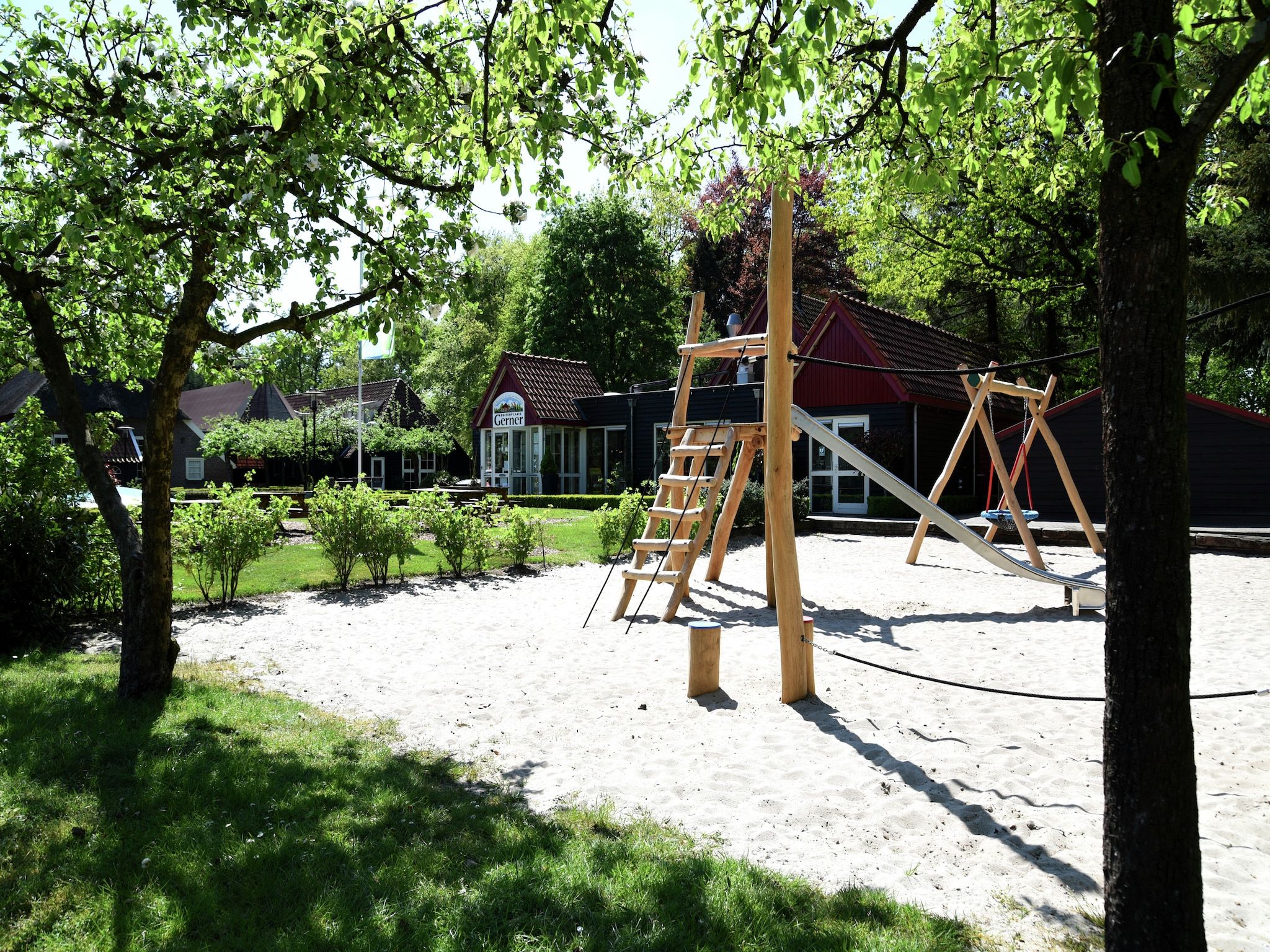 Parkfaciliteiten bij Buitenplaats Gerner 5 in Dalfsen