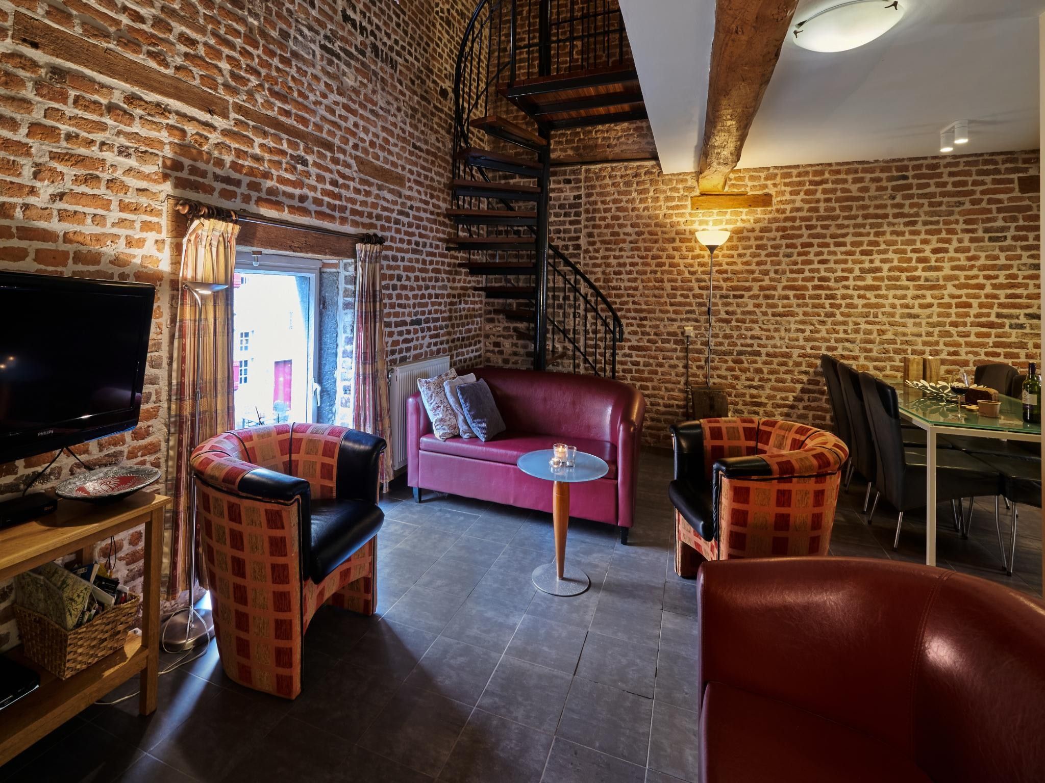 De woonkamer van Meschermolen 9 in Mesch-Eijsden