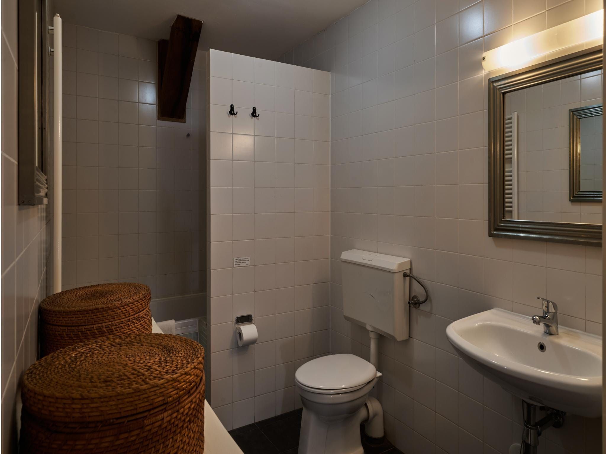 De badkamer van Meschermolen 10 in Mesch-Eijsden