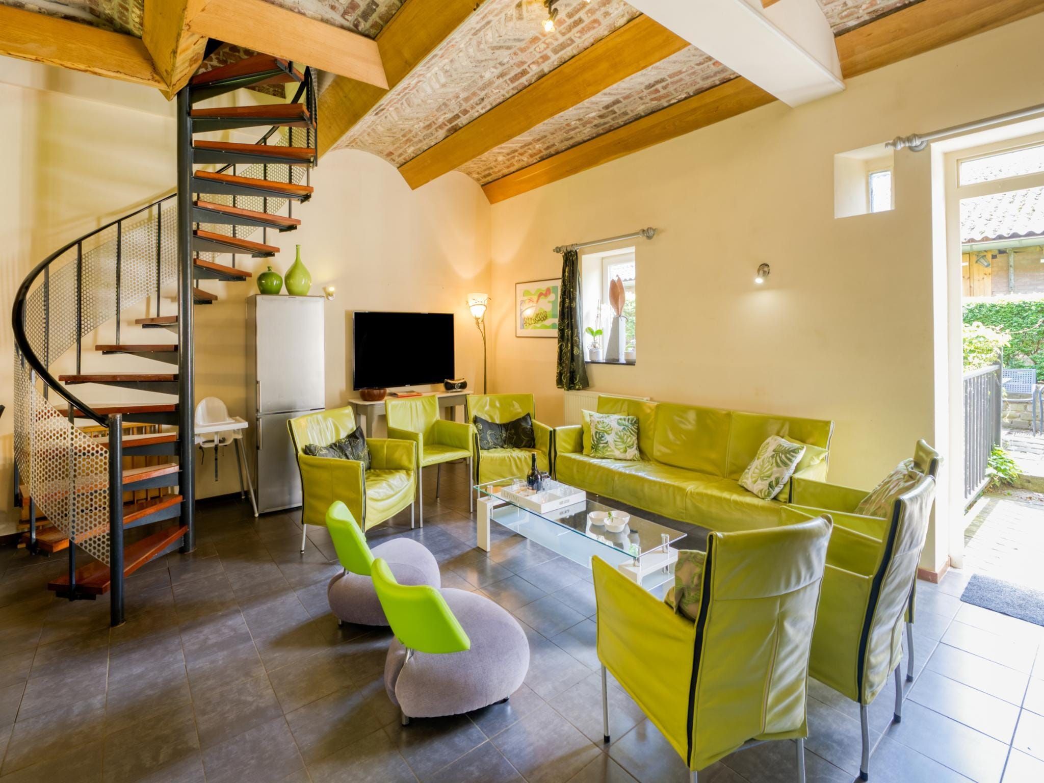 De woonkamer van Meschermolen 6 in Mesch-Eijsden