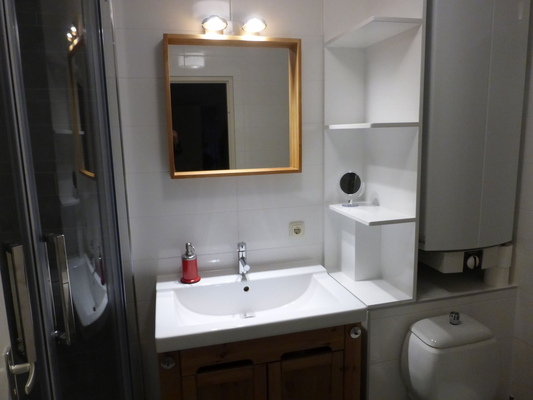 De badkamer van Zandlust in Ameland