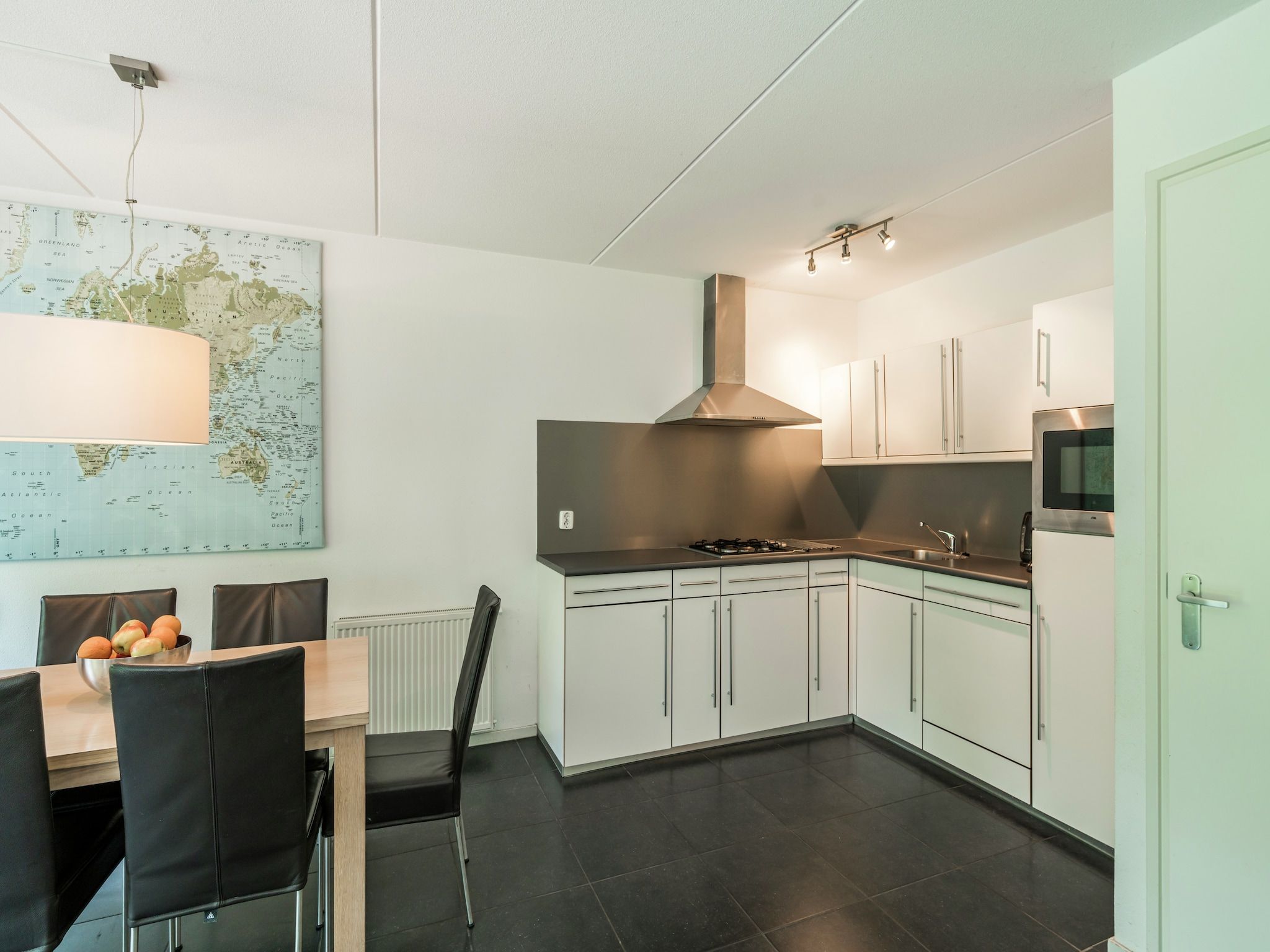 De keuken van Huize Lewis in Balk