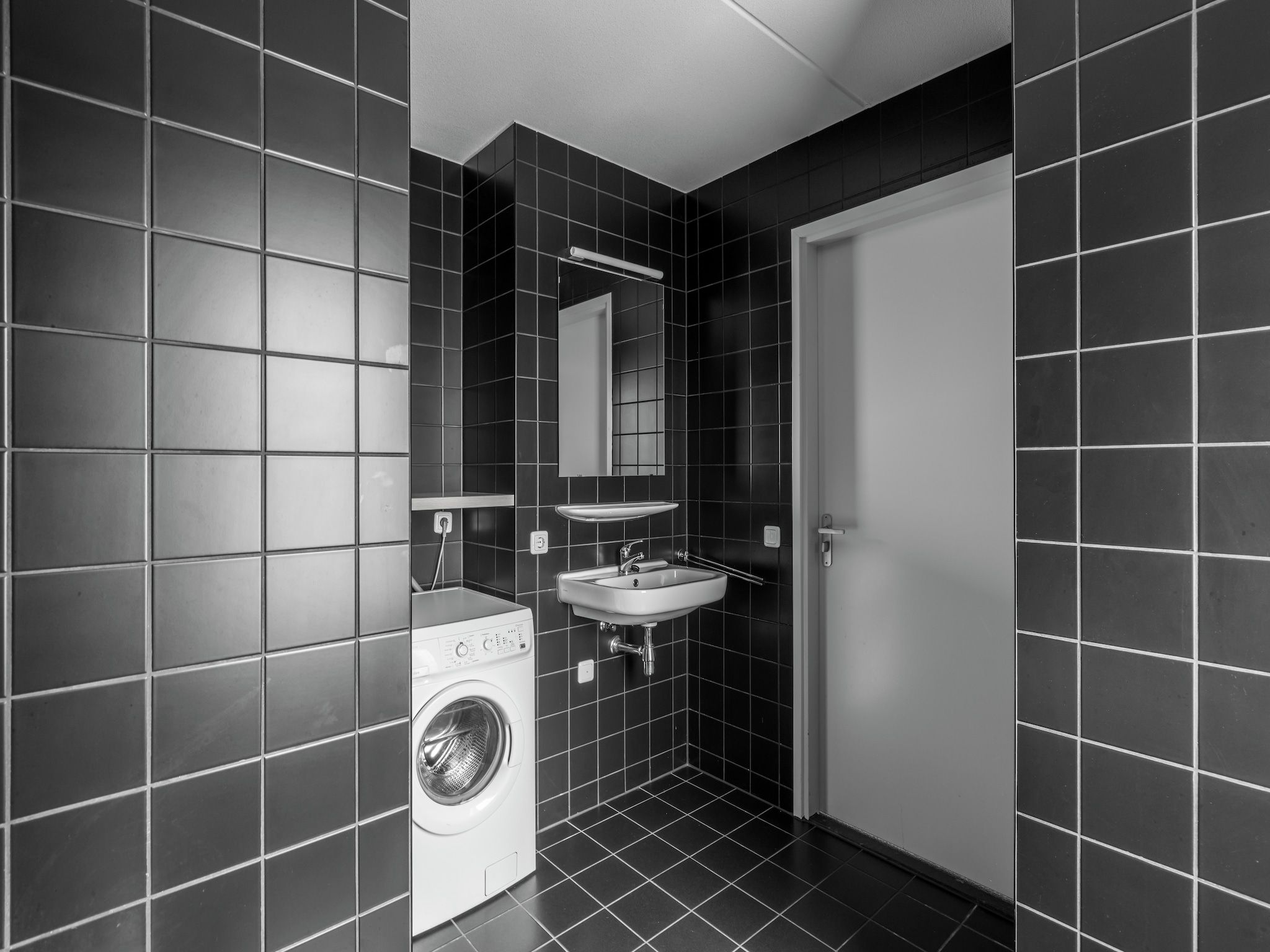 De badkamer van Huize Lewis in Balk