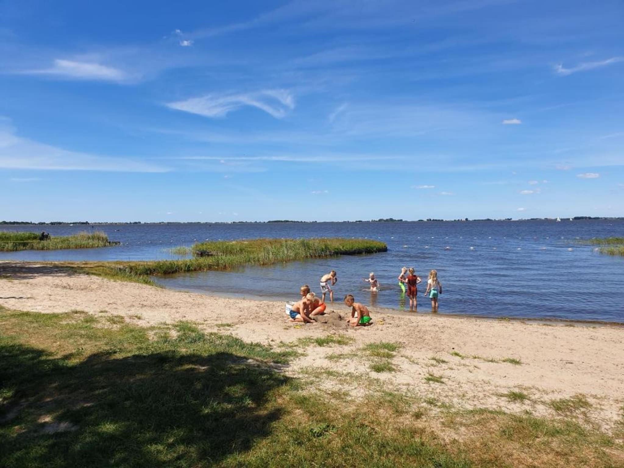 De omgeving van Huize Lewis in Balk