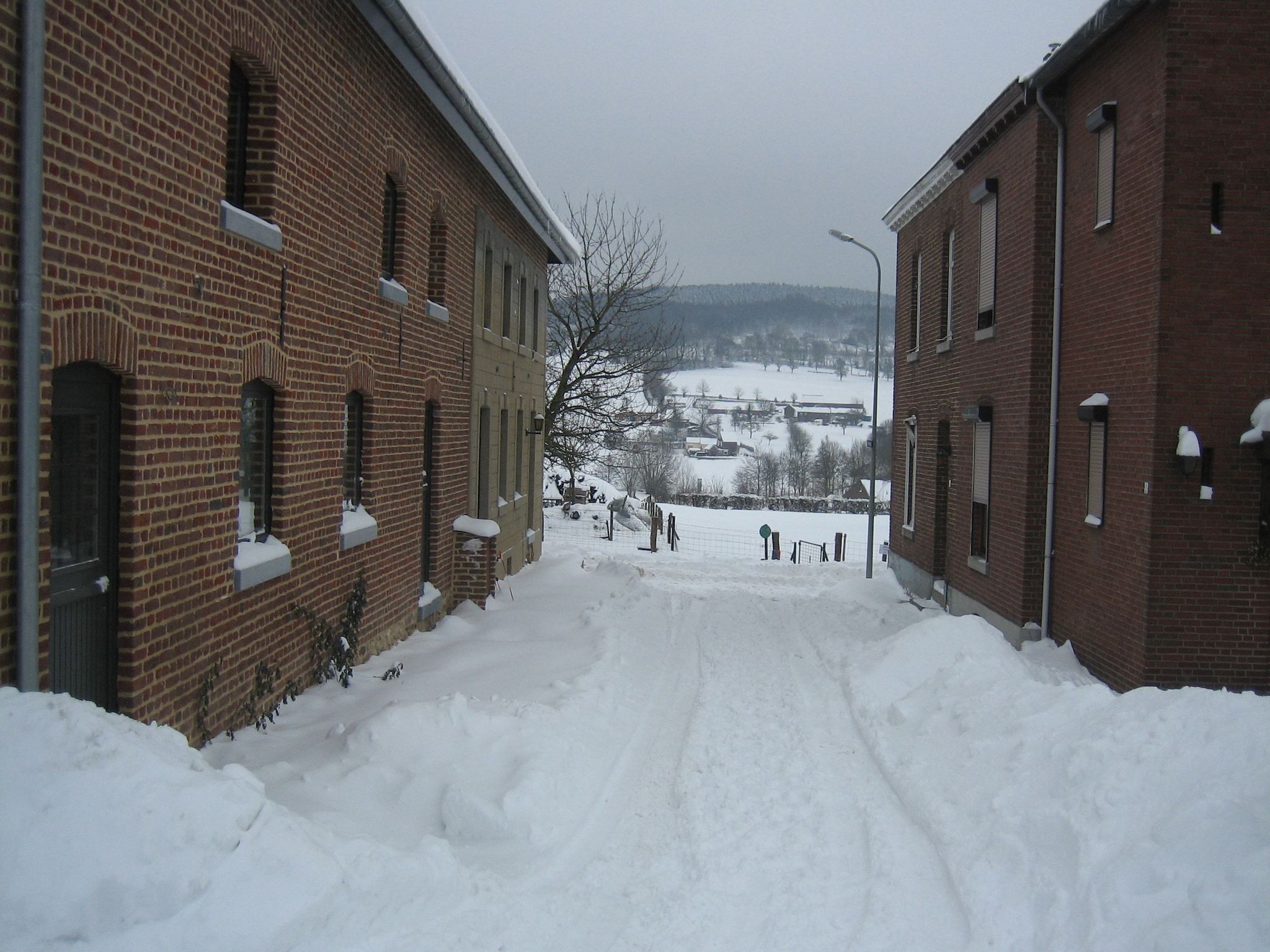 De buitenkant van i gen Roemel in Epen