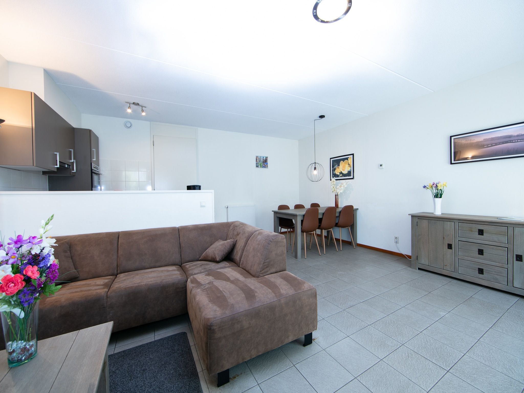 De woonkamer van Vakantiepark Horsetellerie 1 in Hardenberg (rheezerveen)