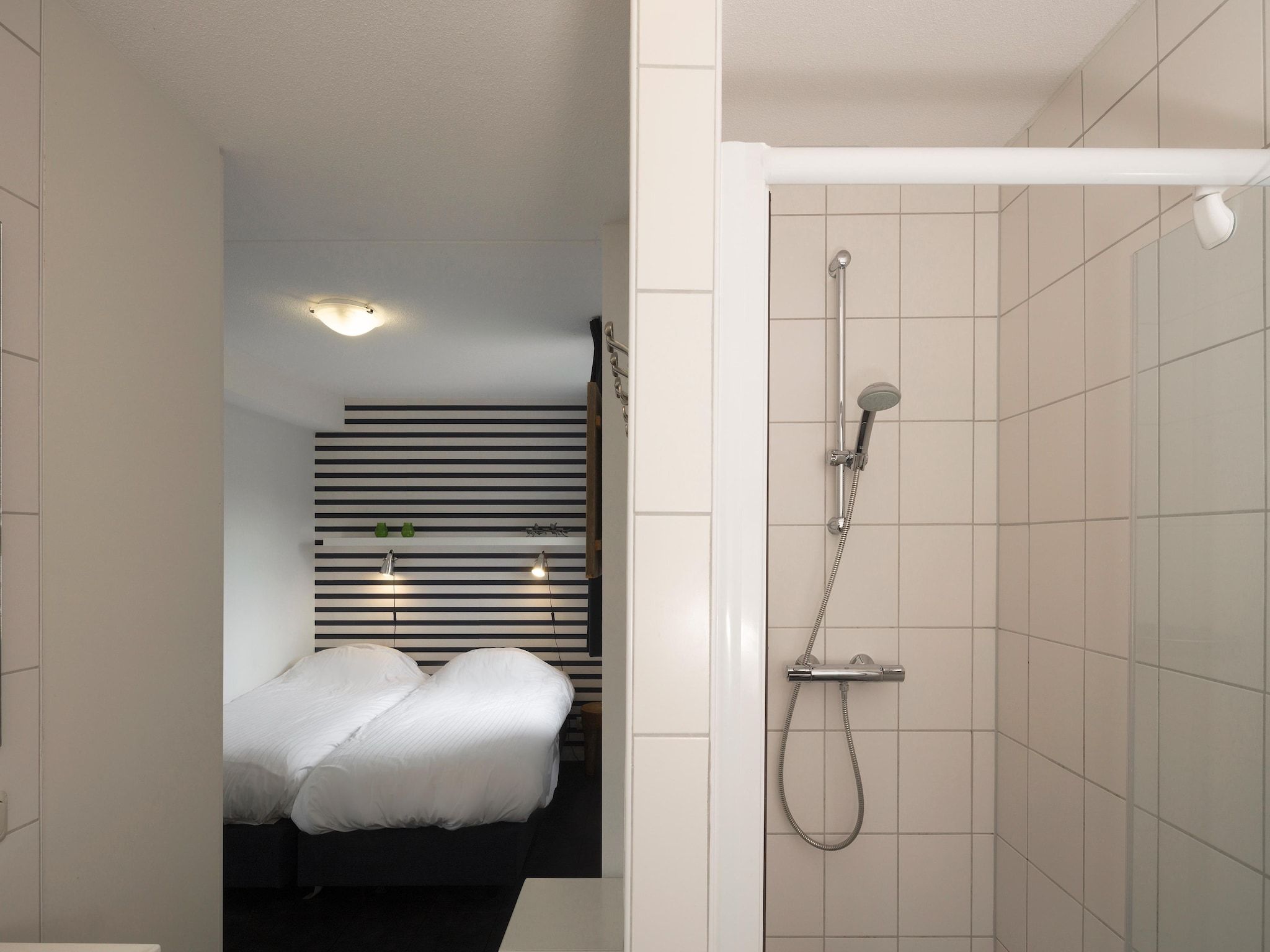 De badkamer van Waterpark Belterwiede 4 in Wanneperveen