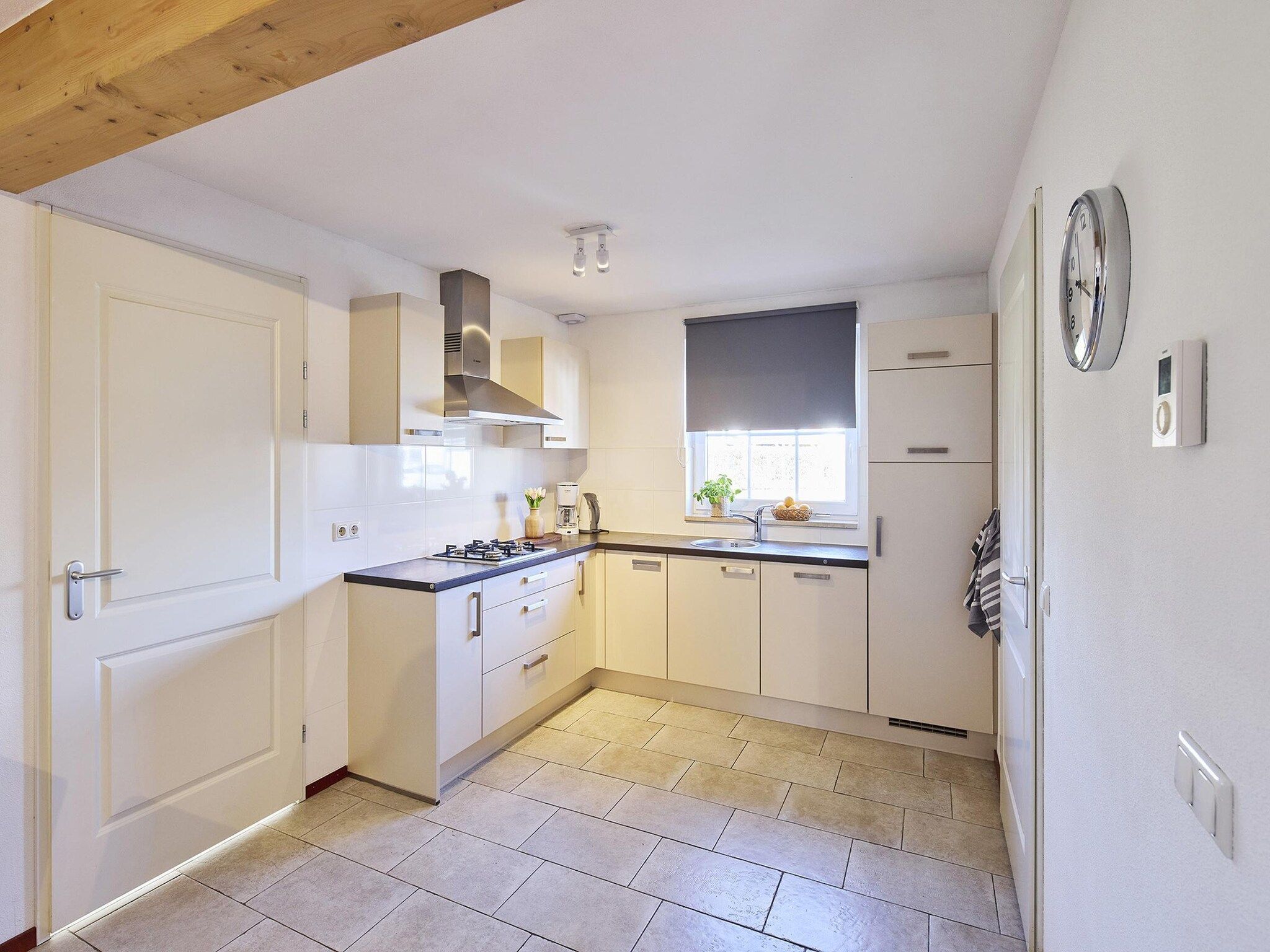 De keuken van Buitenhof De Leistert 17 in Roggel