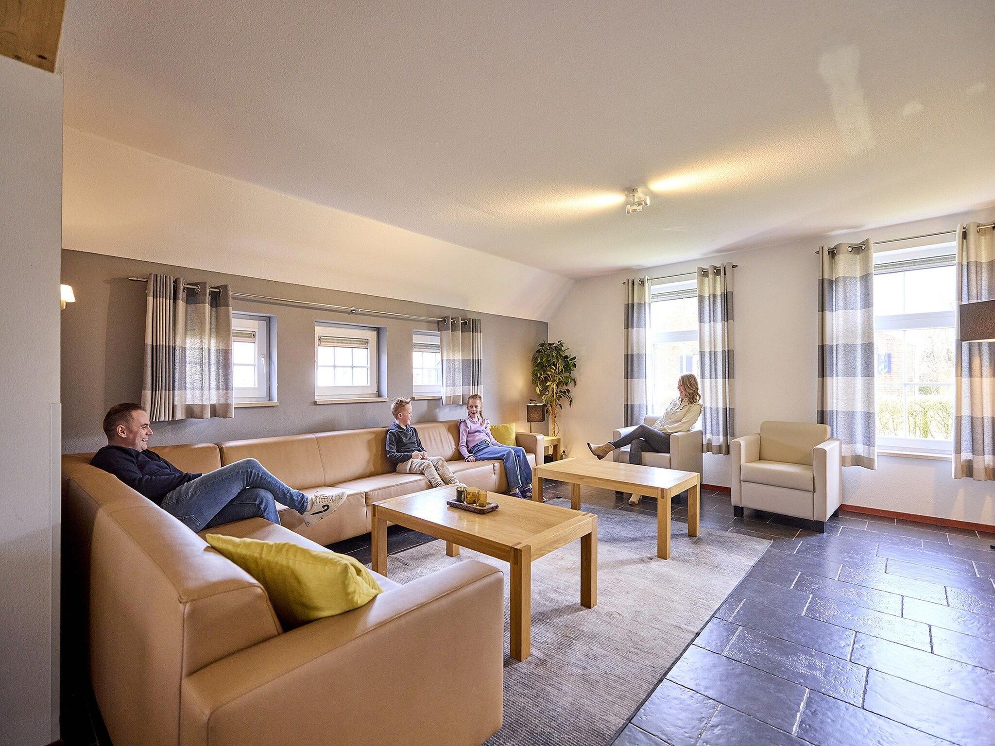 De woonkamer van Buitenhof De Leistert 5 in Roggel