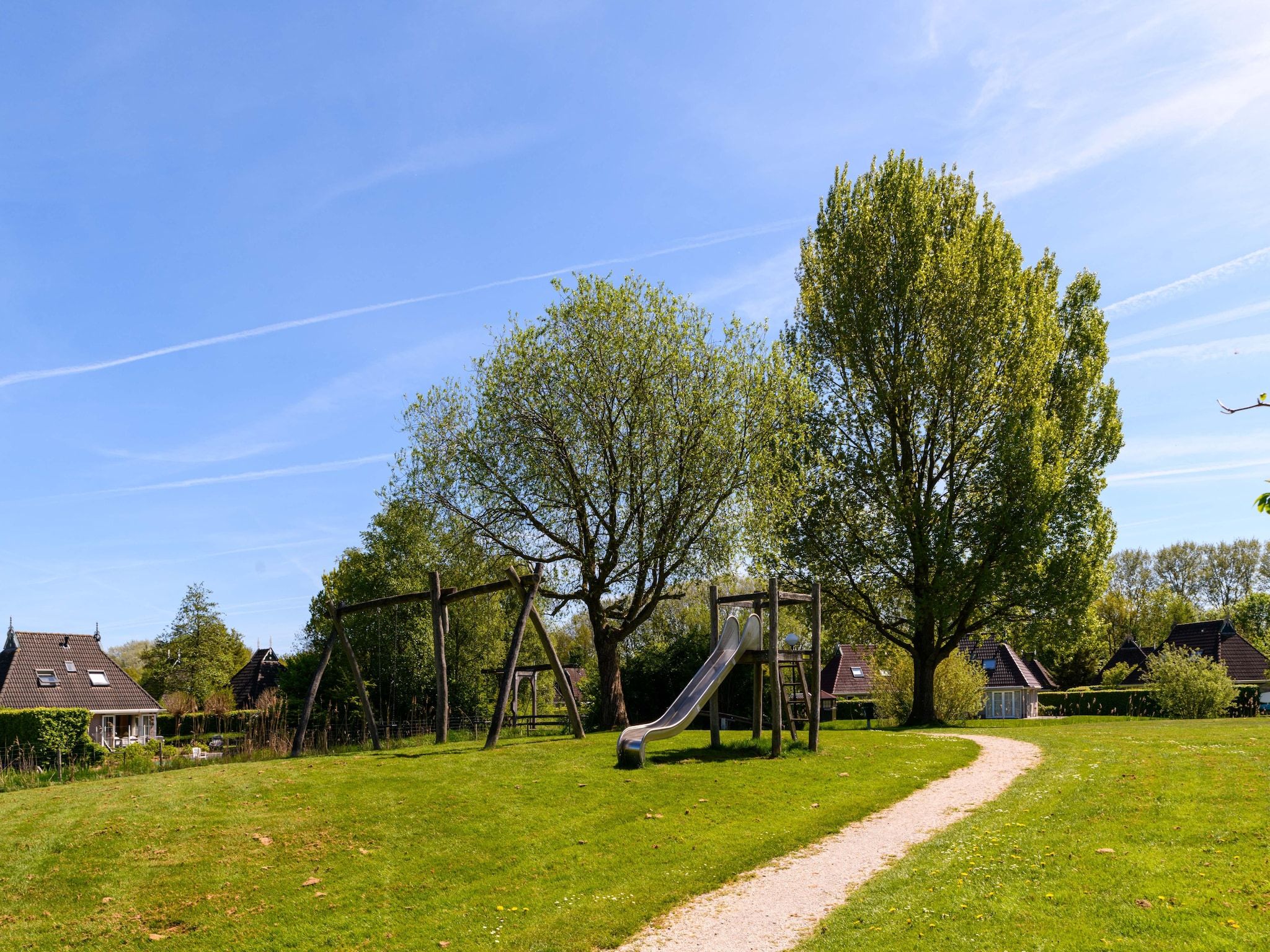 Parkfaciliteiten bij Buitenplaats It Wiid 1 in Eernewoud