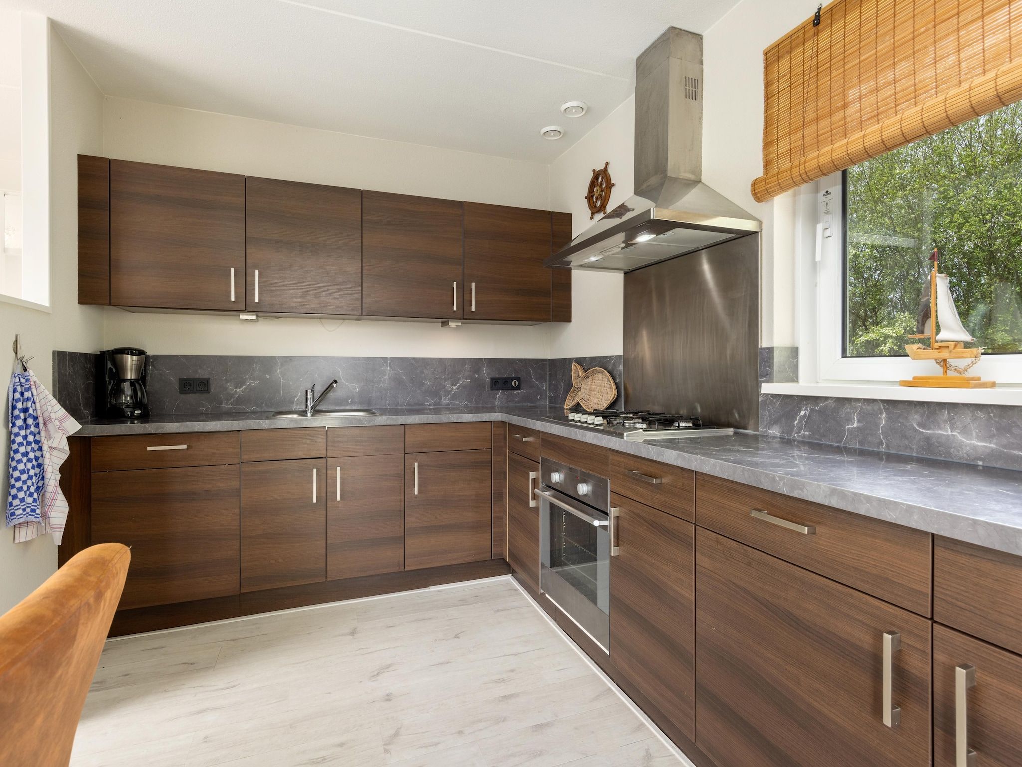 De keuken van Buitenplaats It Wiid 5 in Eernewoud