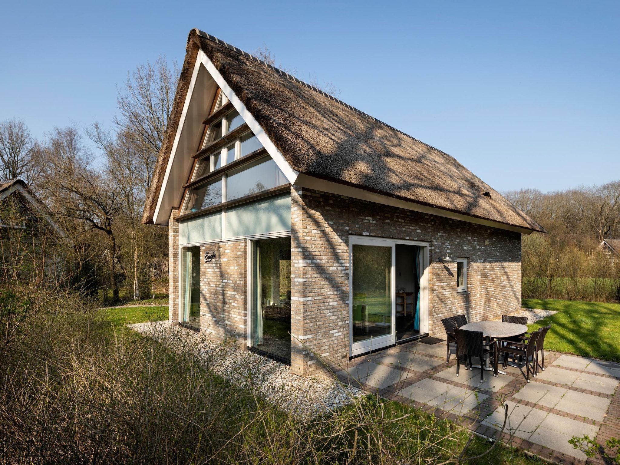 De buitenkant van Marke van Ruinen 2 in Ruinen