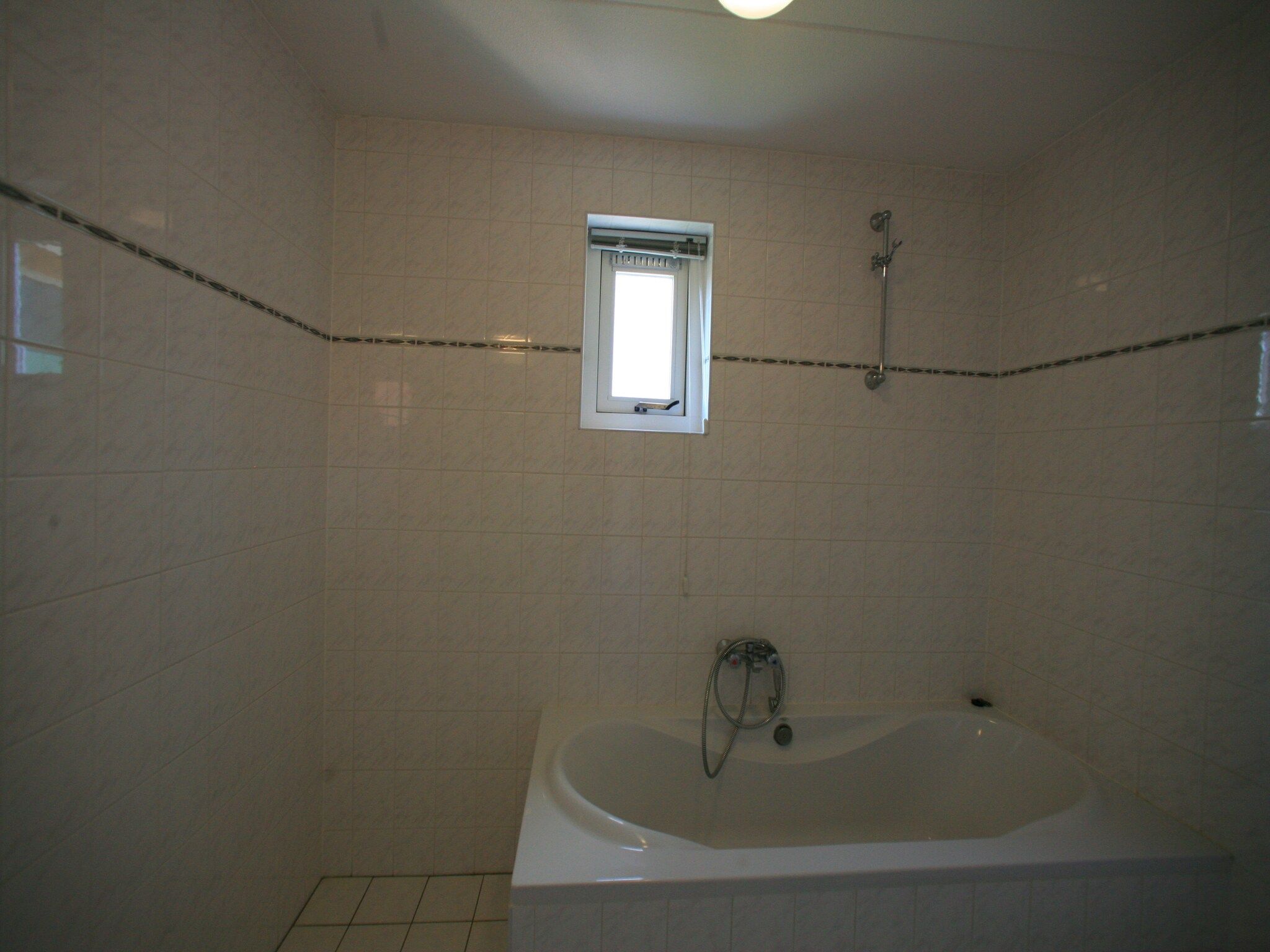 De badkamer van Villapark Akenveen 3 in Tynaarlo