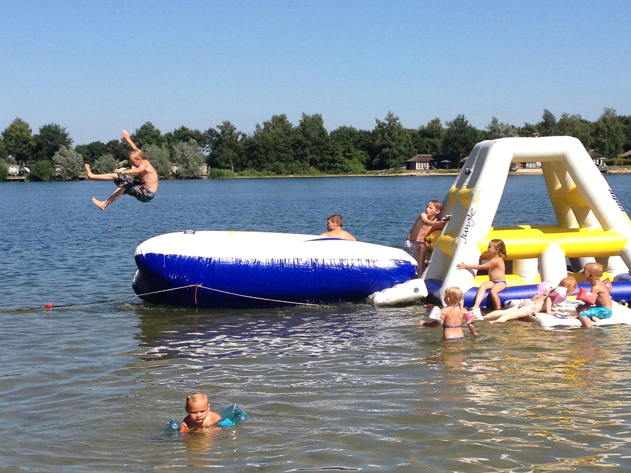 Parkfaciliteiten bij Recreatiepark Tolplas 8 in Hoge Hexel