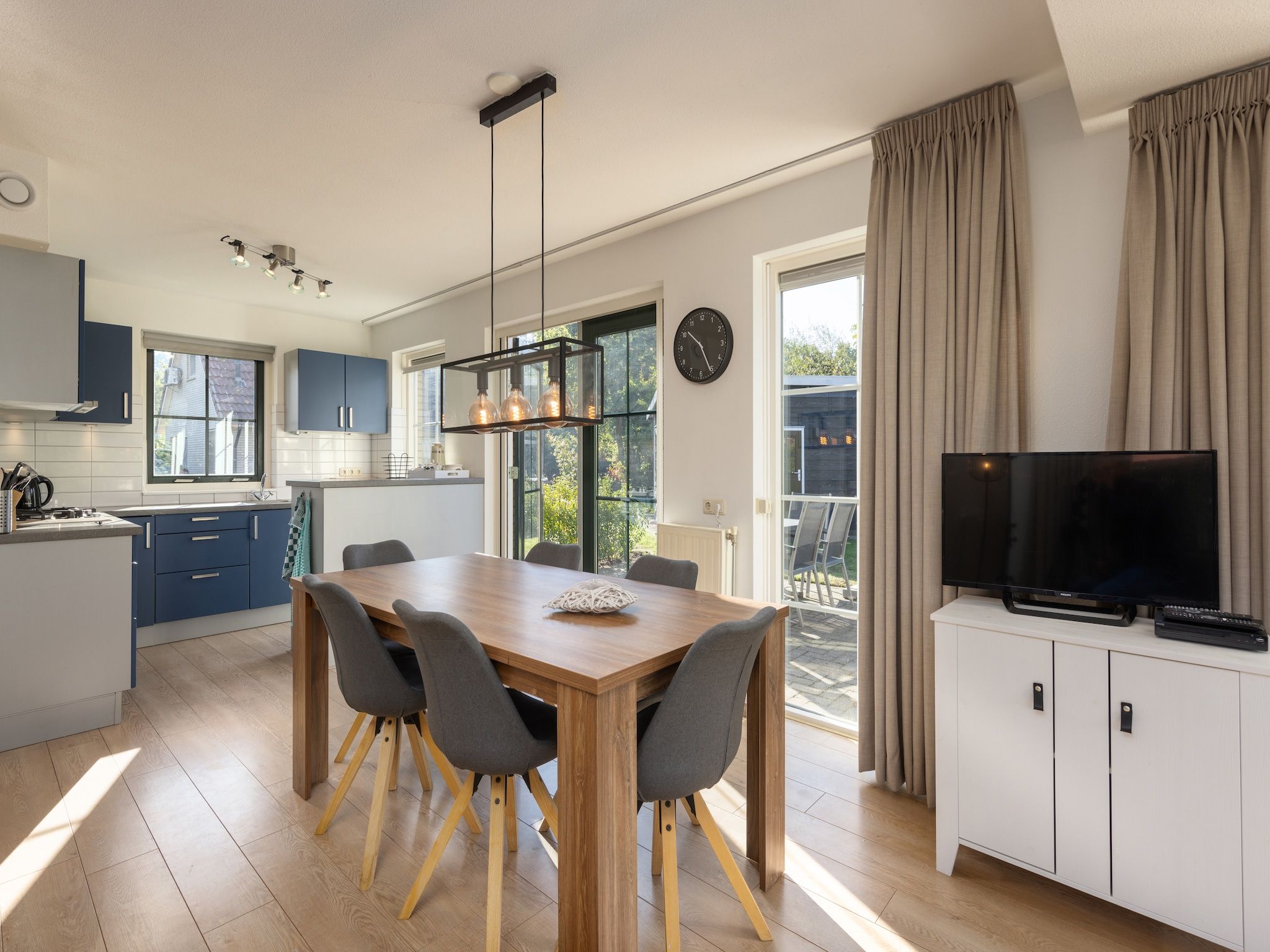 De keuken van Recreatiepark Tolplas 8 in Hoge Hexel