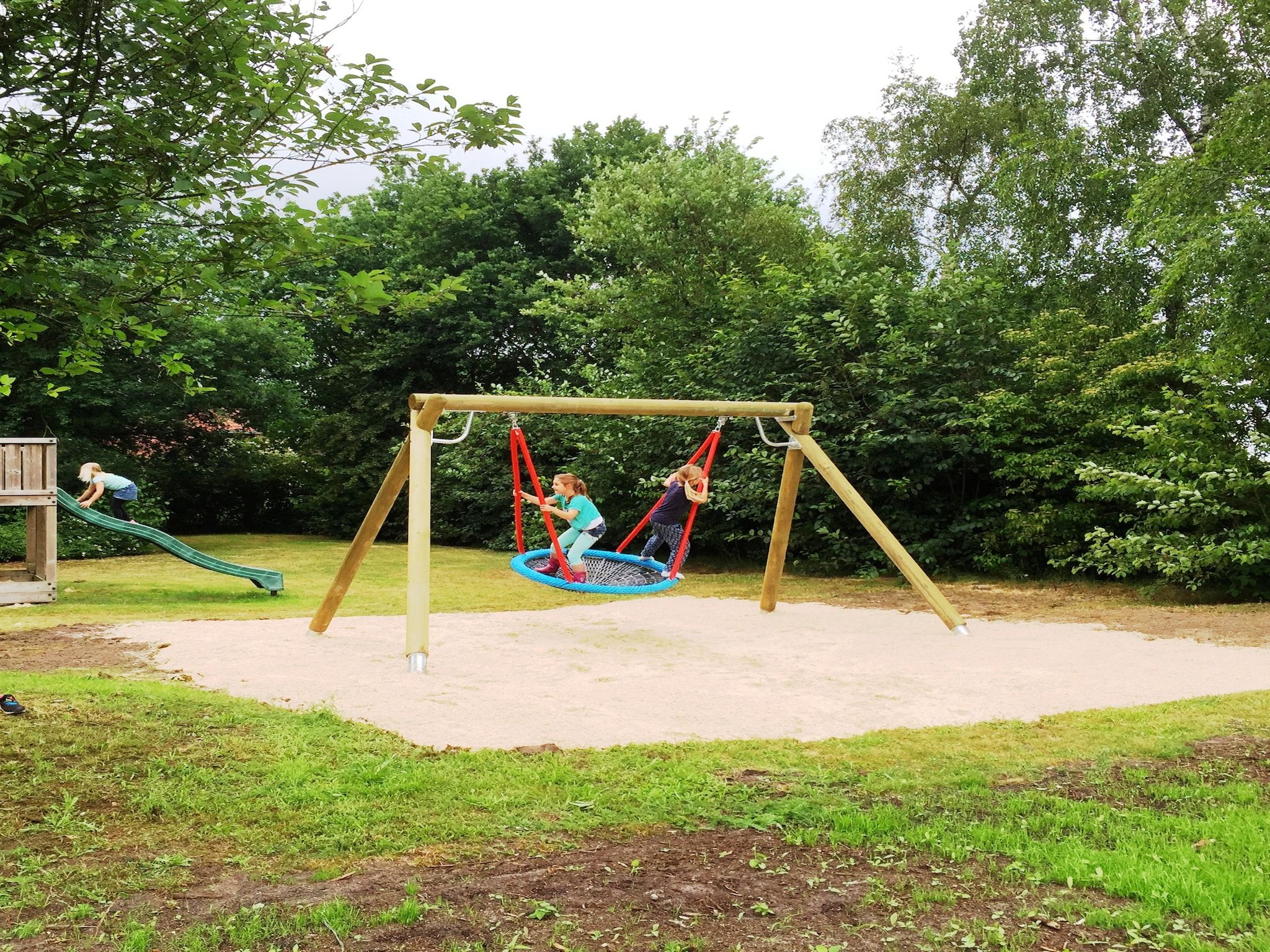 Parkfaciliteiten bij Recreatiepark Tolplas 11 in Hoge Hexel