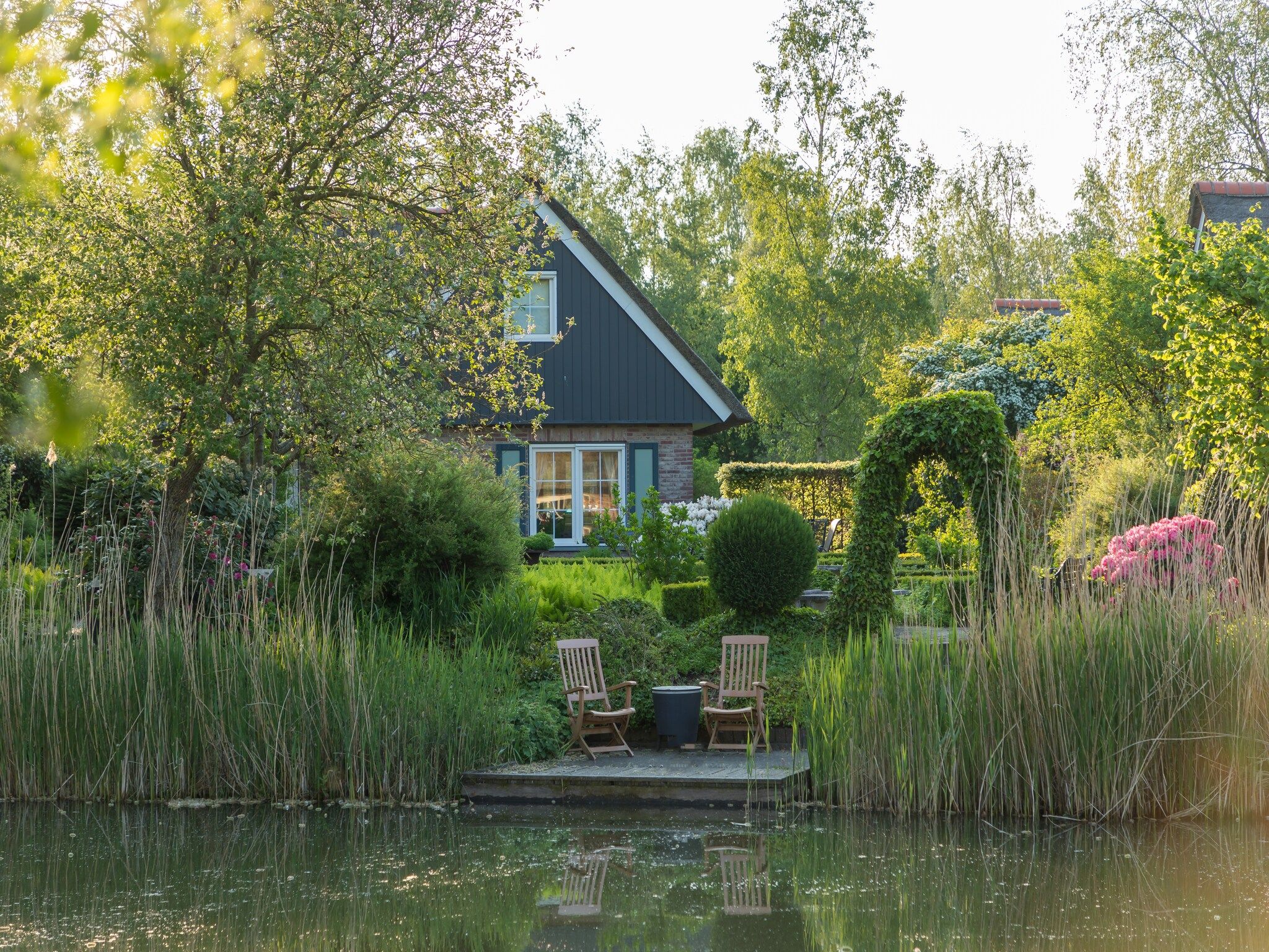 Parkfaciliteiten bij Villapark De Weerribben 4 in Paasloo