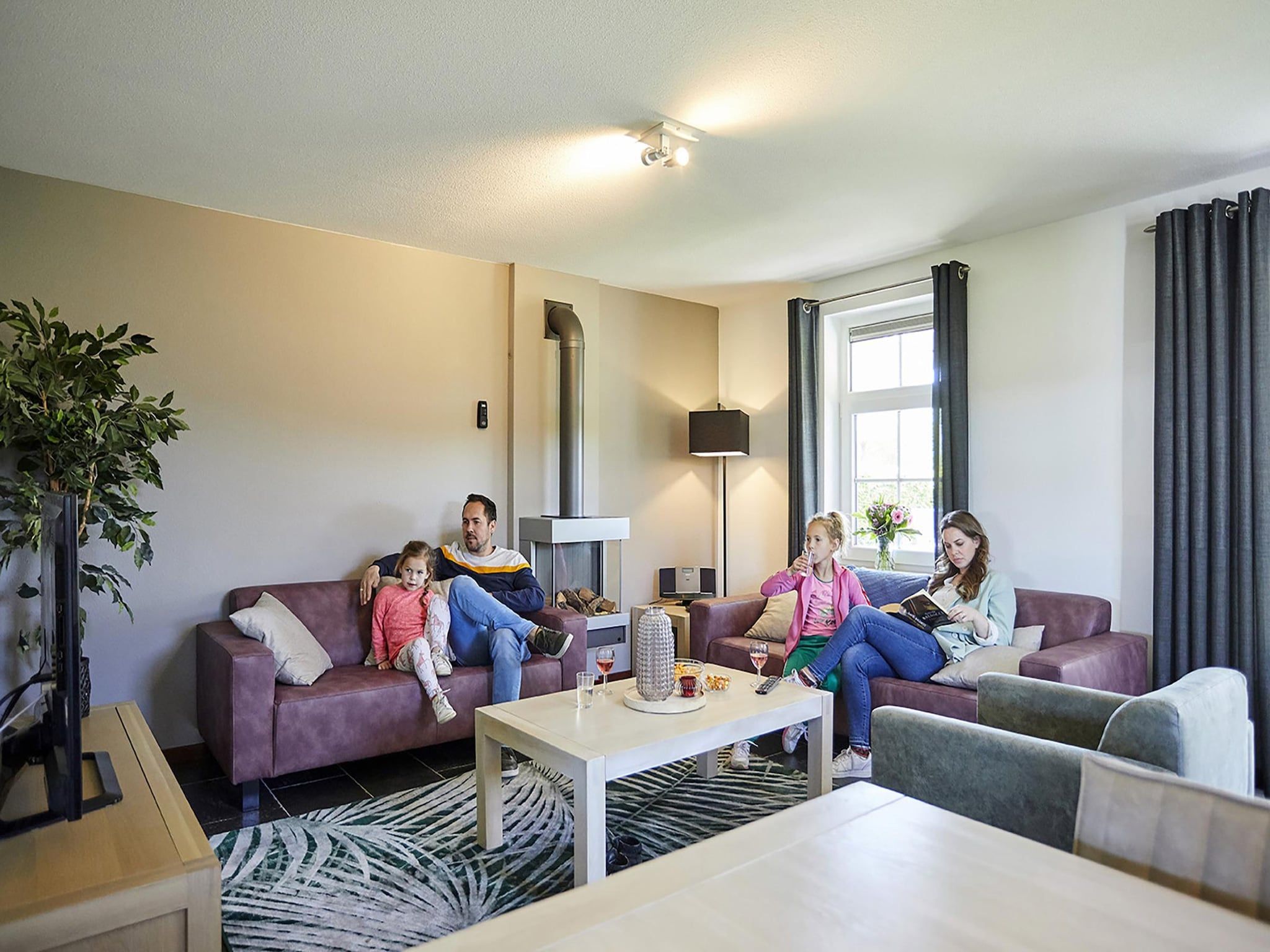 De woonkamer van Buitenhof De Leistert 3 in Roggel