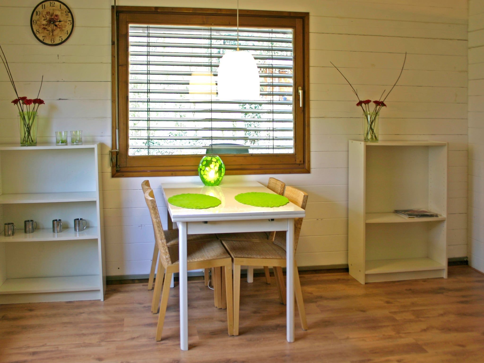 De woonkamer van Chaletpark Kuiperberg 1 in Ootmarsum