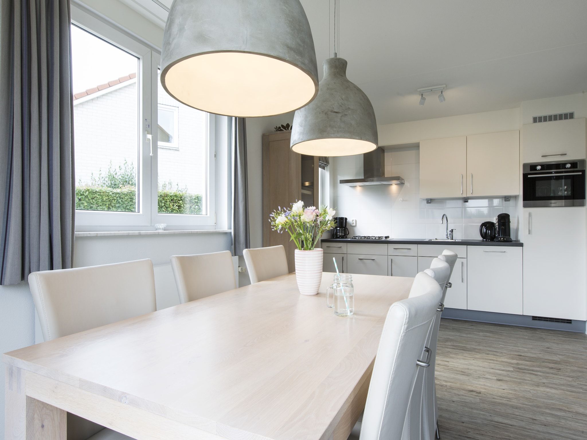 De eetkamer van Resort Arcen 14 in Arcen