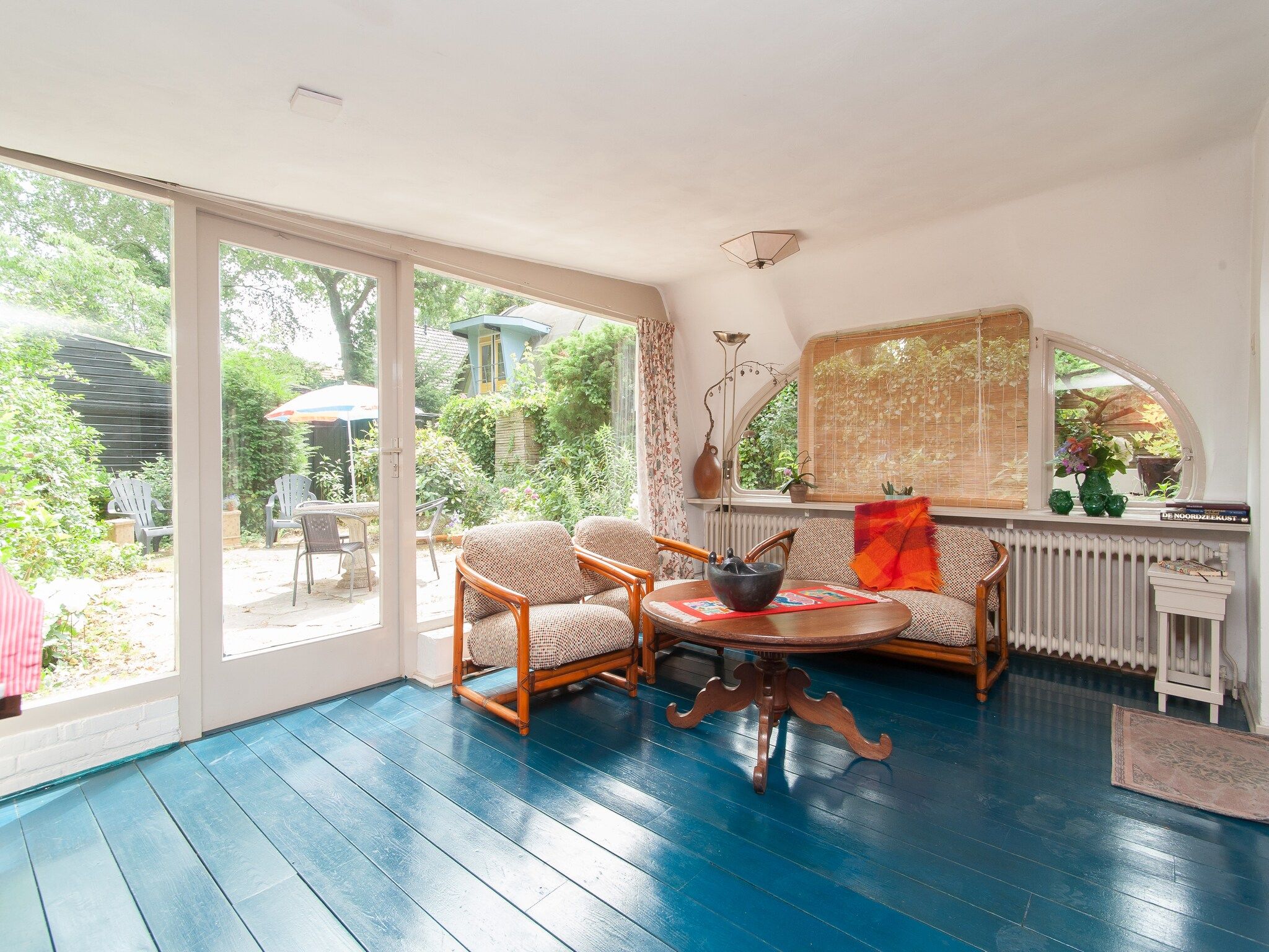 De woonkamer van Het Roefje in Bergen