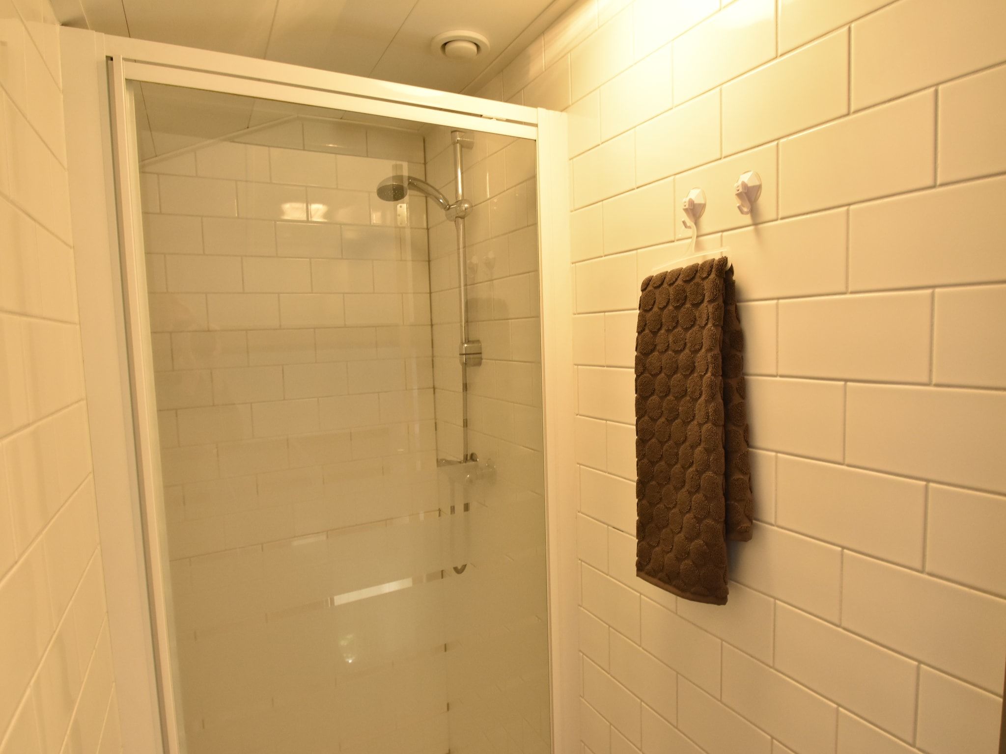 De badkamer van Harrekidee in Sint Maartensbrug