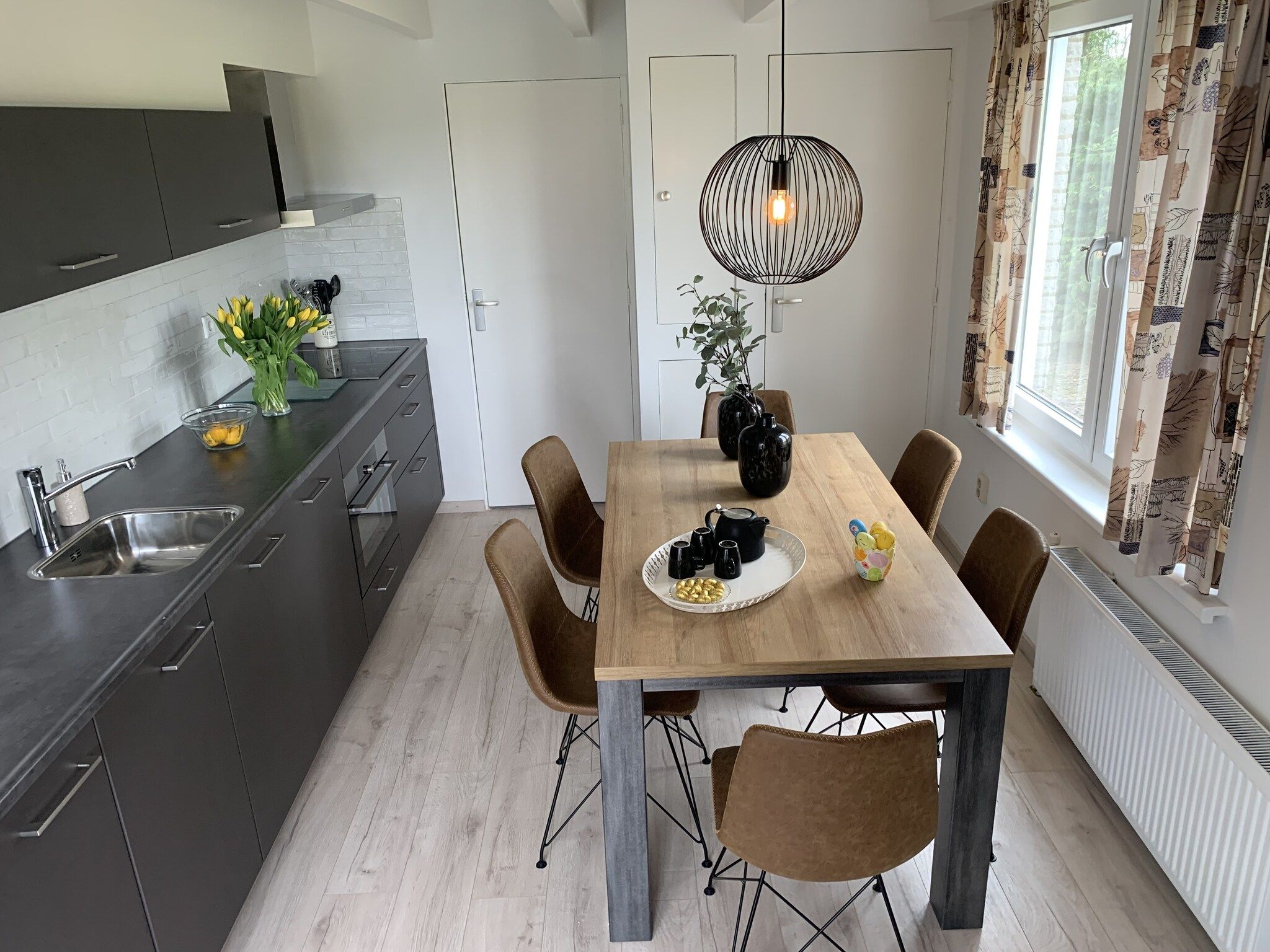 De eetkamer van Het Karreveld in Zonnemaire
