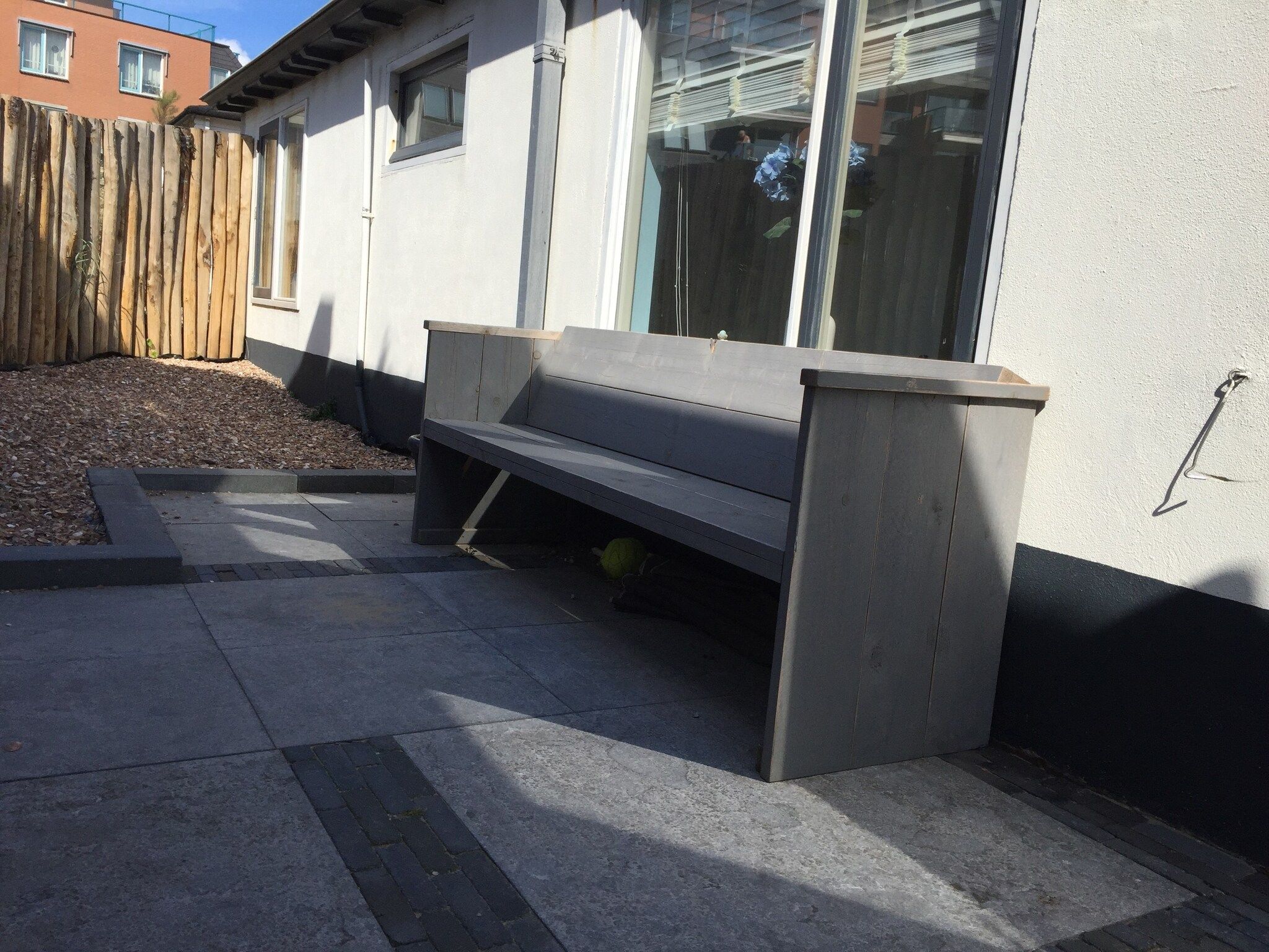 Het terras van Helmgras I in Egmond aan zee