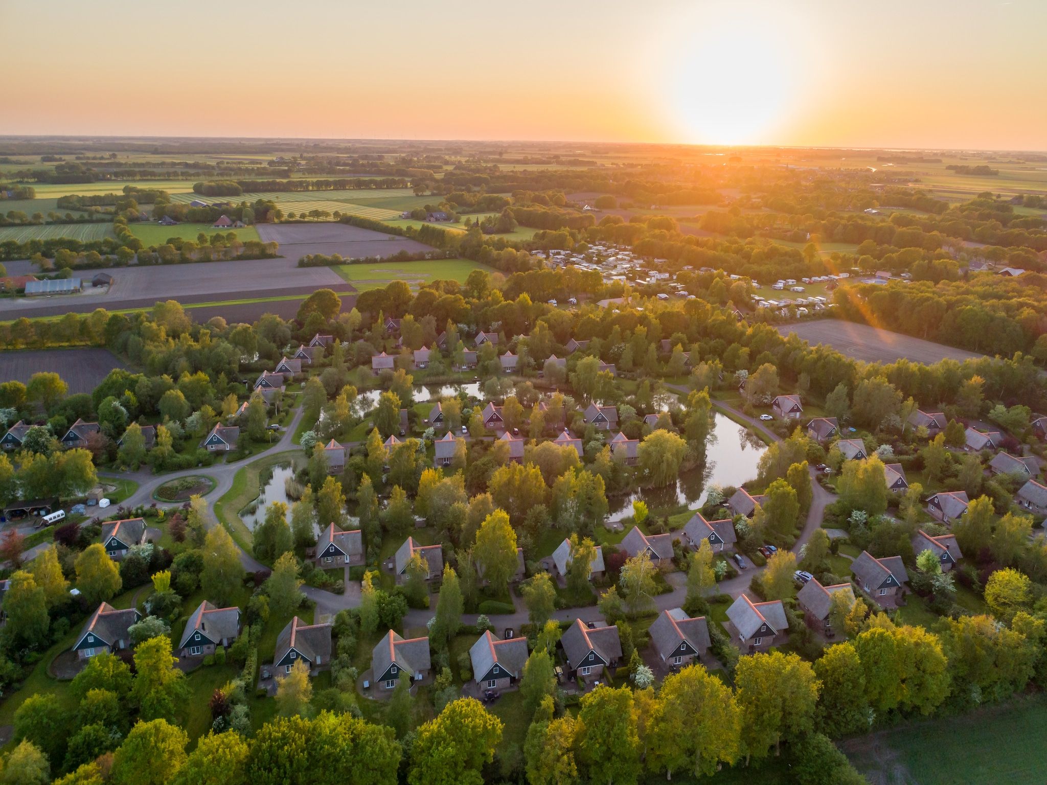 Parkfaciliteiten bij Villapark De Weerribben 5 in Paasloo
