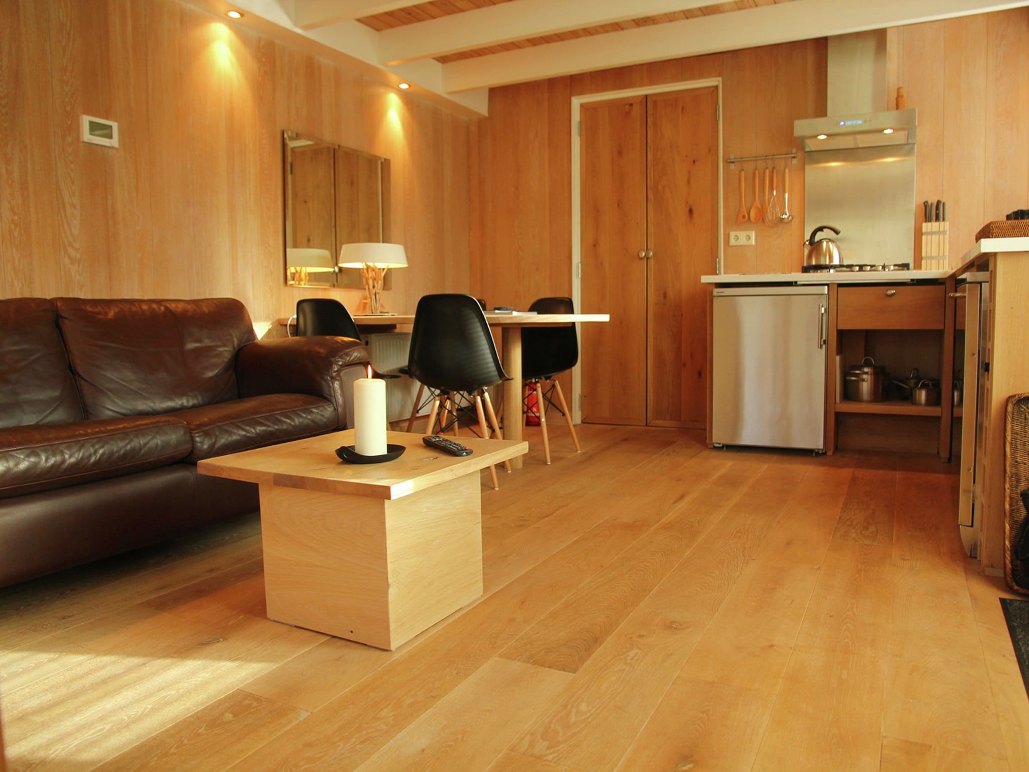 De eetkamer van De Ronde O in Heiloo