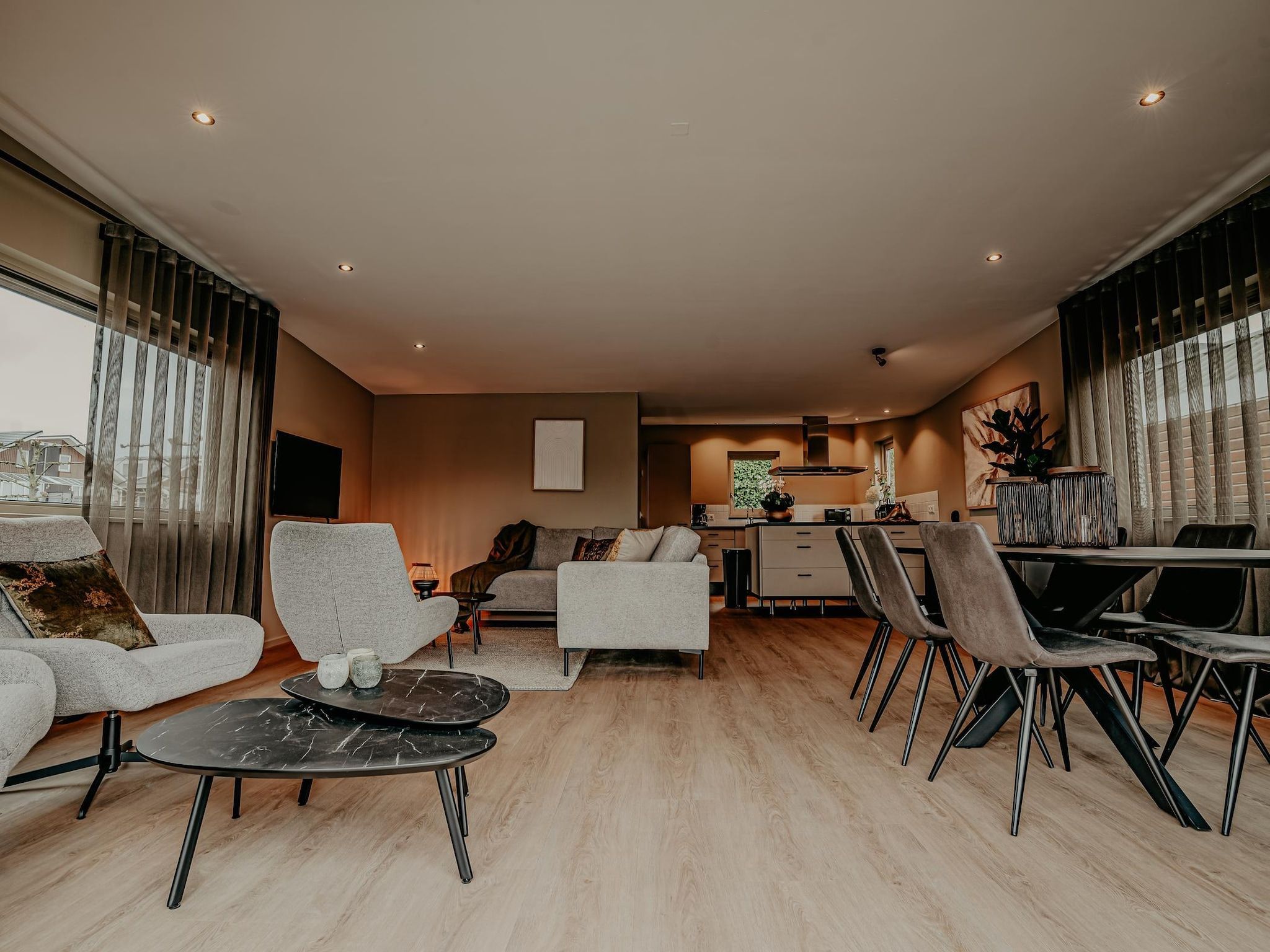 De woonkamer van Waterpark de Meerparel 5 in Uitgeest