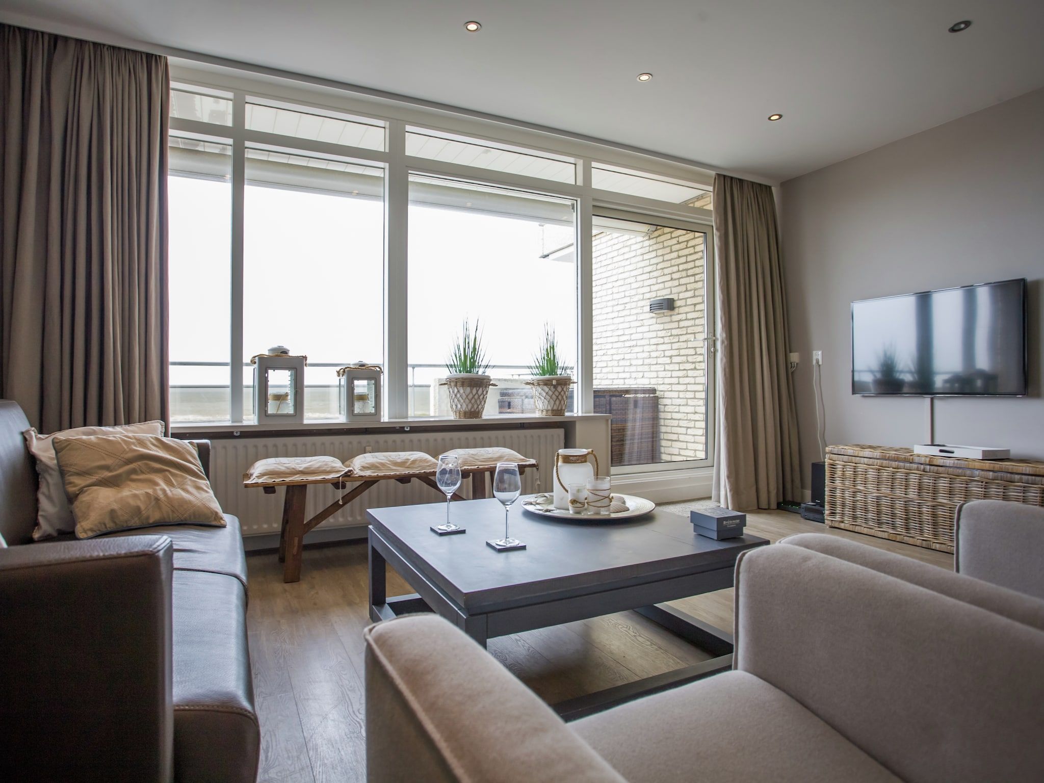 De woonkamer van Zeearend Boulevard in Noordwijk aan Zee