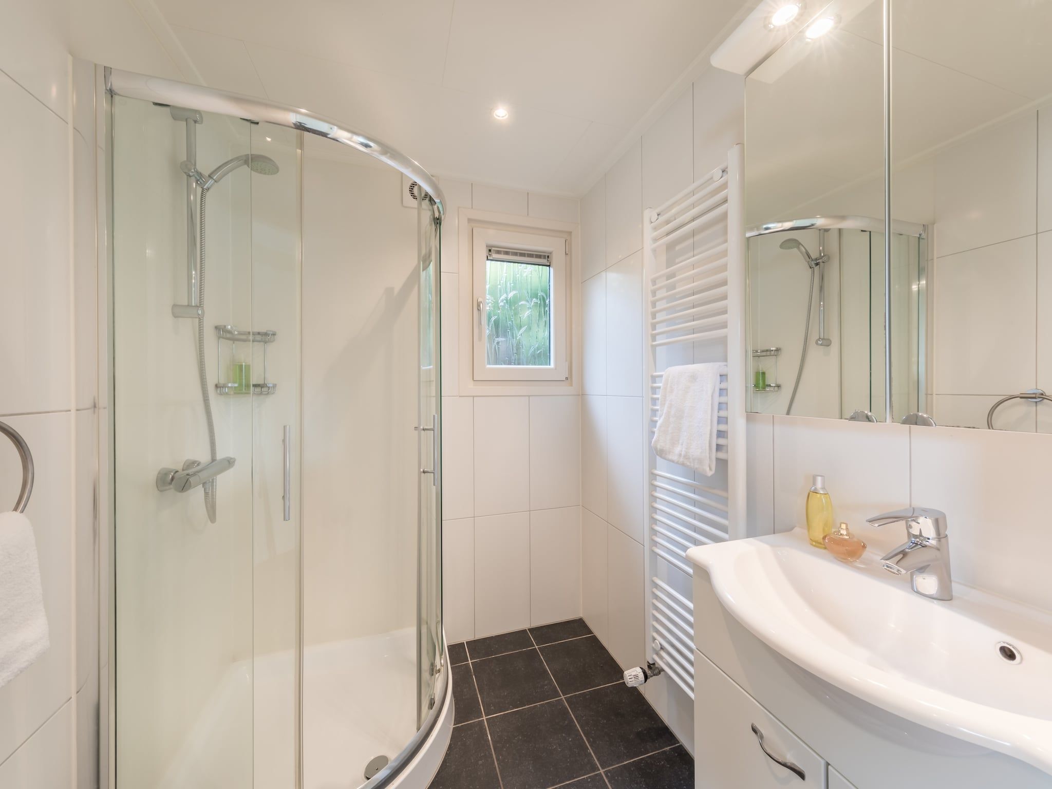 De badkamer van Hunzepark 1 in Gasselternijveen