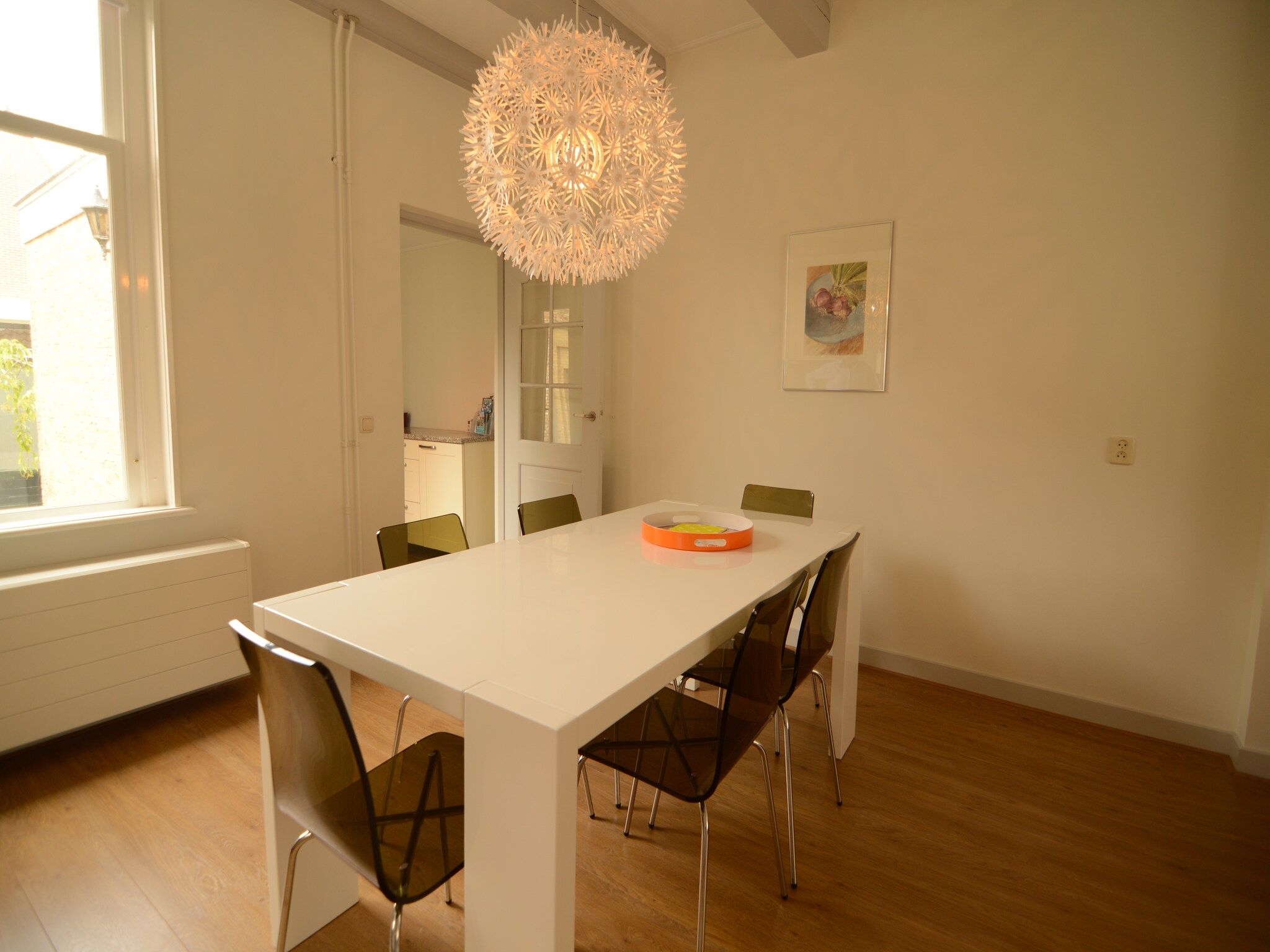 De eetkamer van Klavertje vier in Harlingen