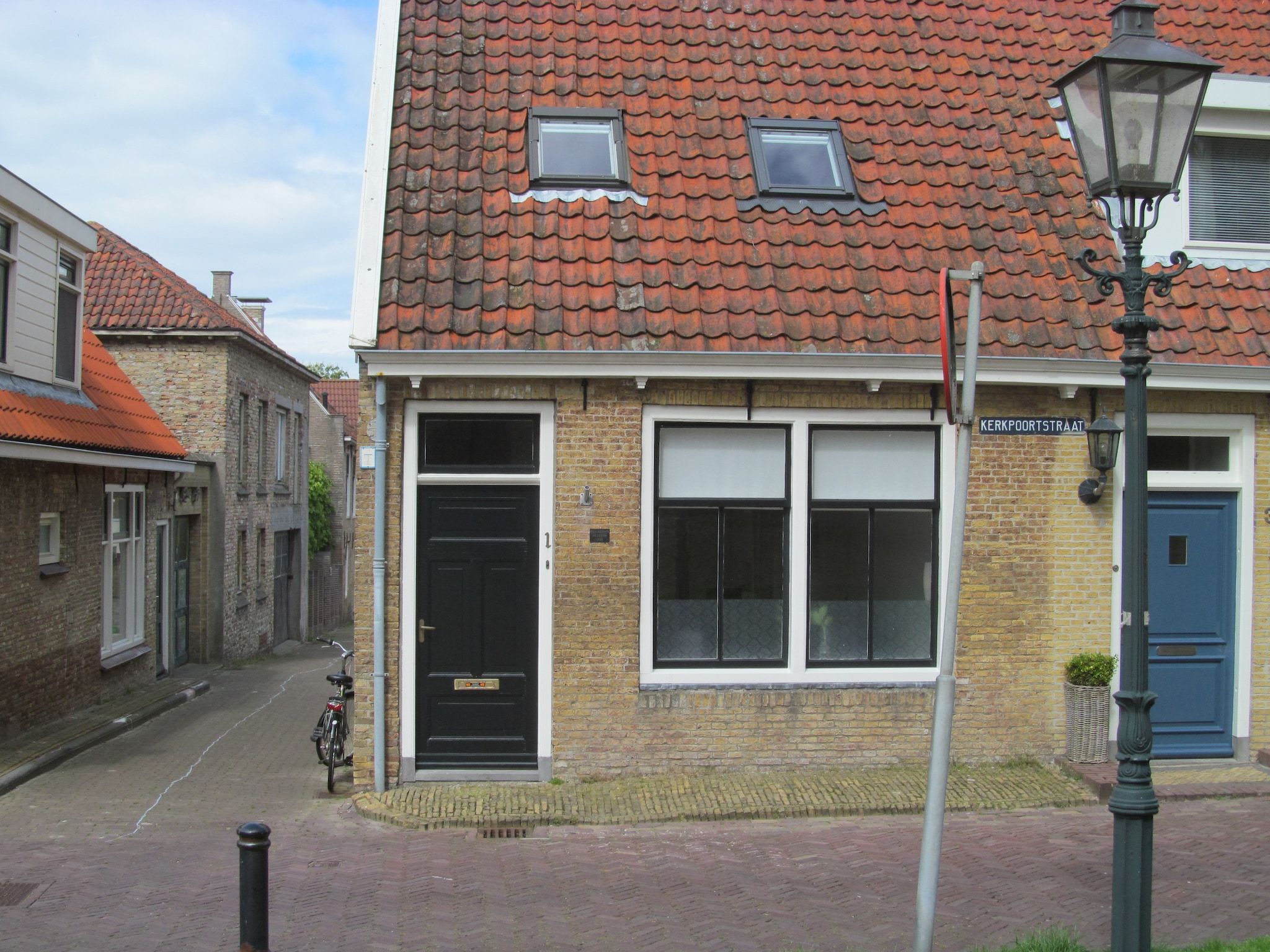 De buitenkant van Klavertje vier in Harlingen
