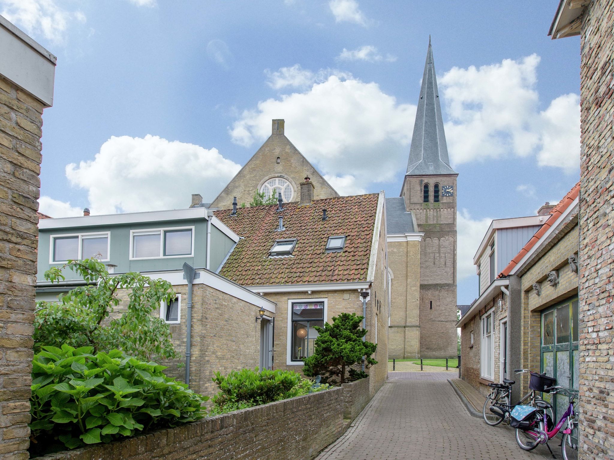 De buitenkant van Klavertje vier in Harlingen