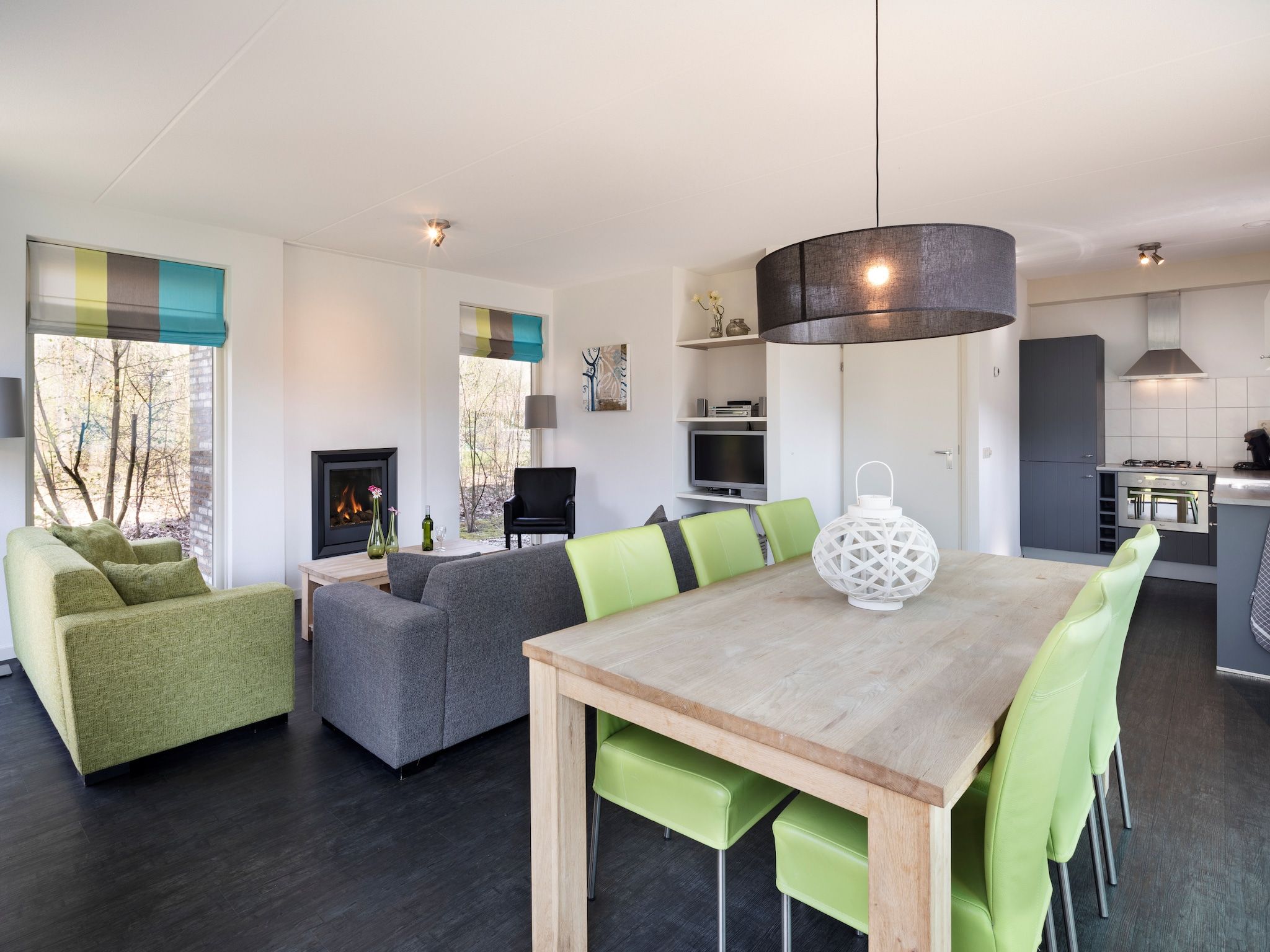 De woonkamer van Marke van Ruinen 6 in Ruinen