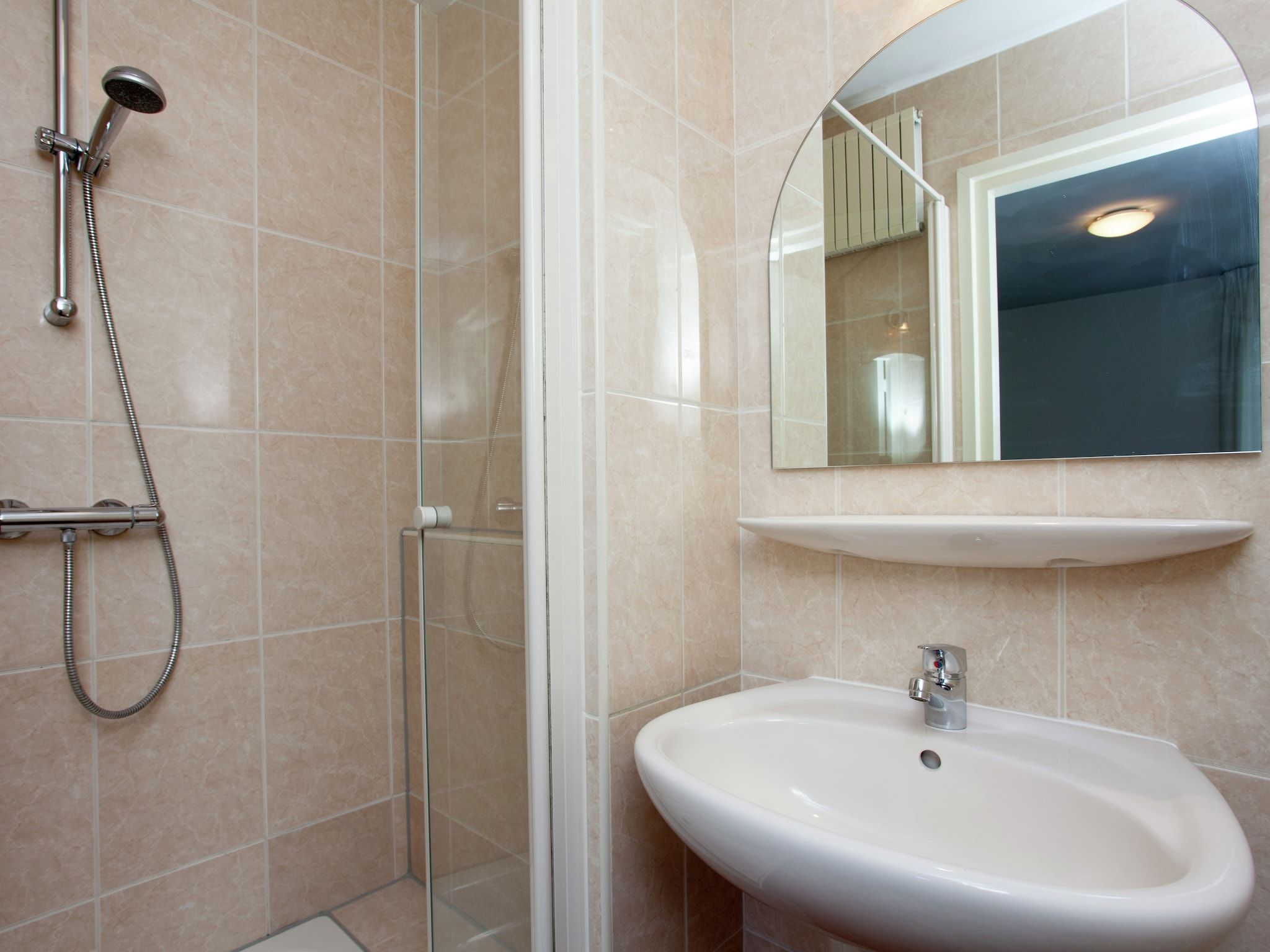 De badkamer van Dorpswoning Het Landelijke in Leende