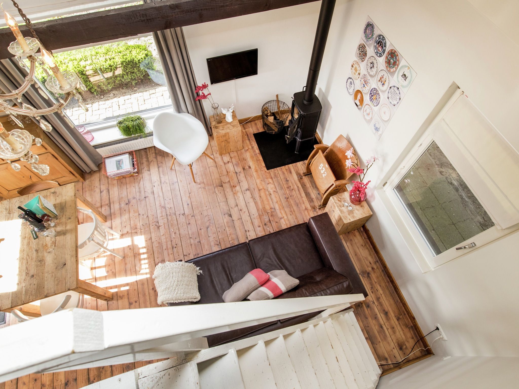 De woonkamer van Dorpswoning Het Knusse in Leende