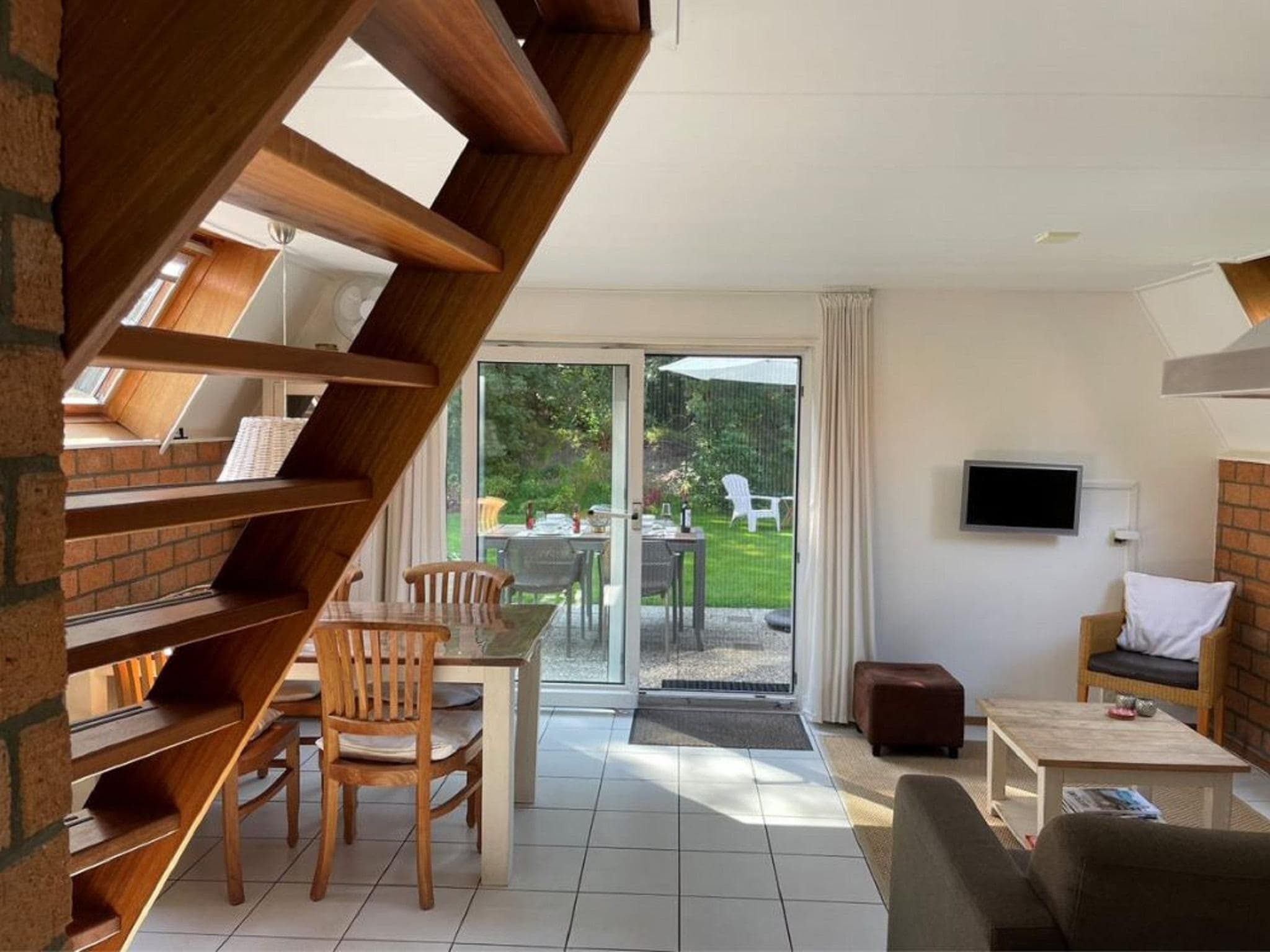 De woonkamer van Landgoed Eysinga State 4 in Sint Nicolaasga