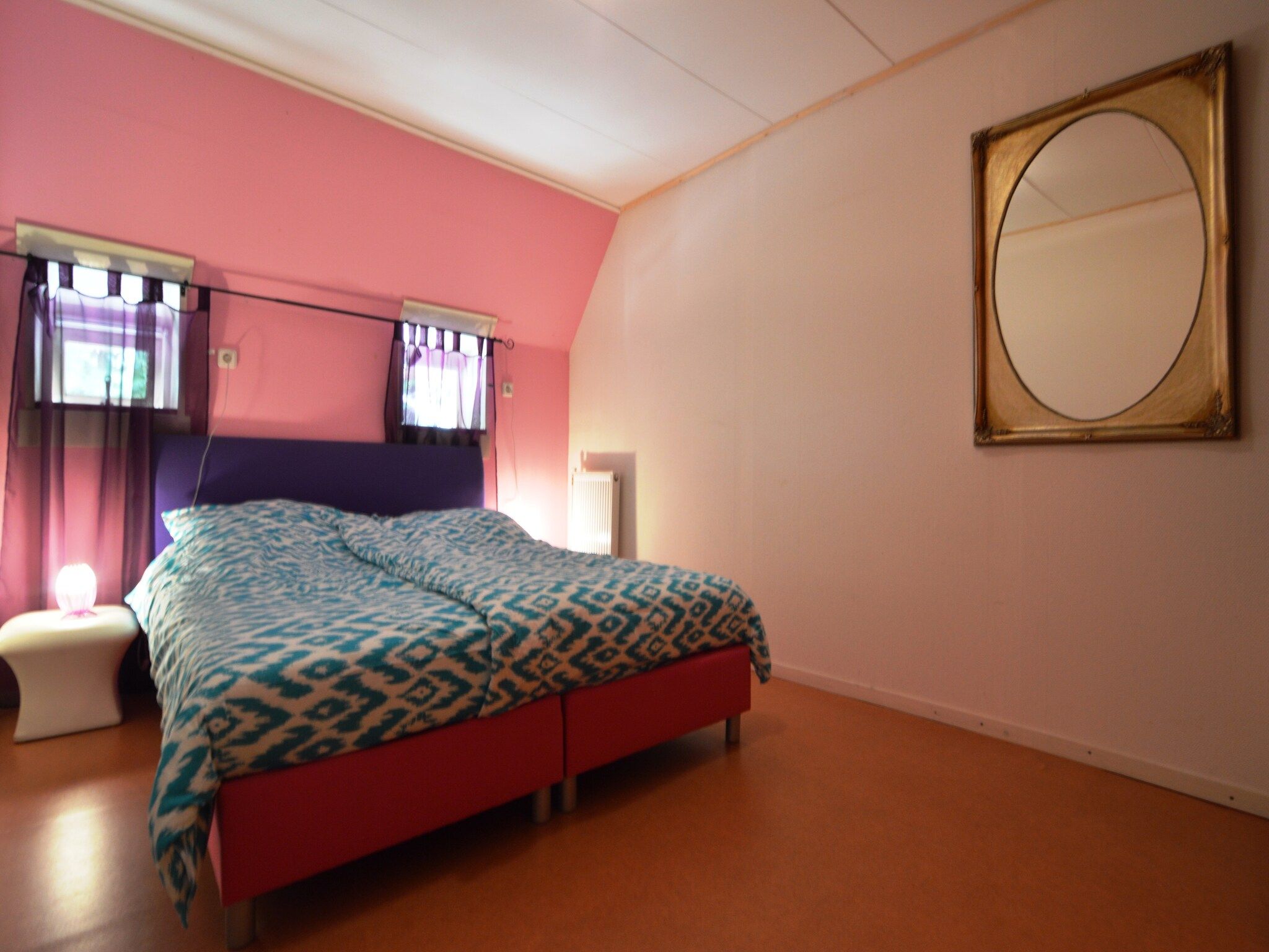 Een slaapkamer van Wapse in Wapse