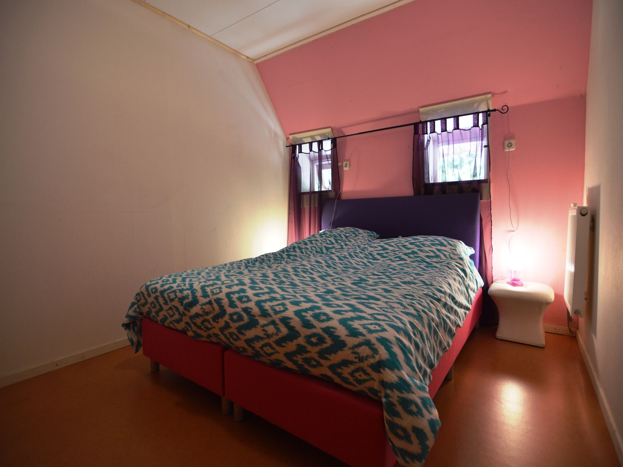 Een slaapkamer van Wapse in Wapse