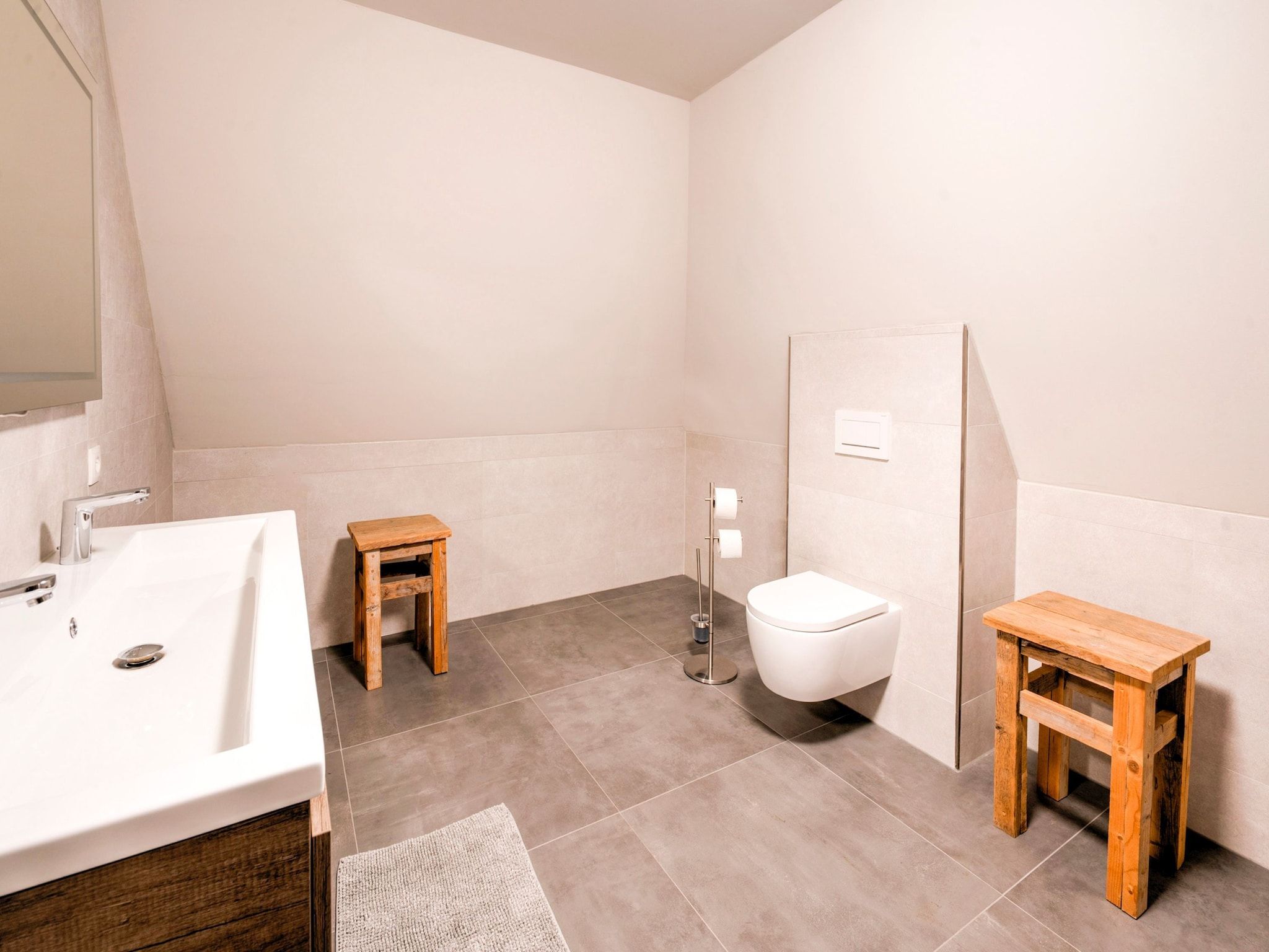 De badkamer van Heide State in Noardburgum