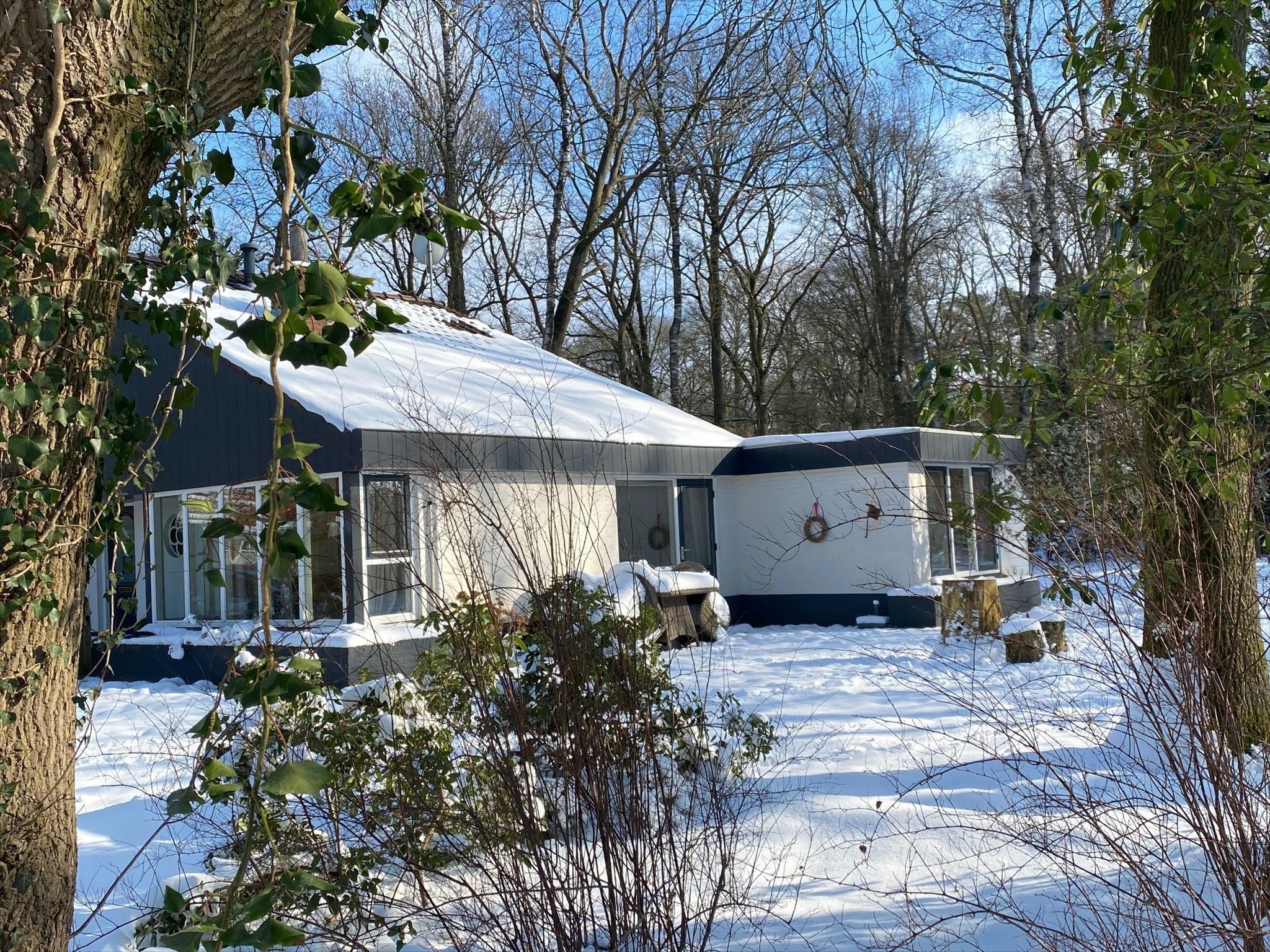 De buitenkant van De ouwe diepvries in Haaksbergen