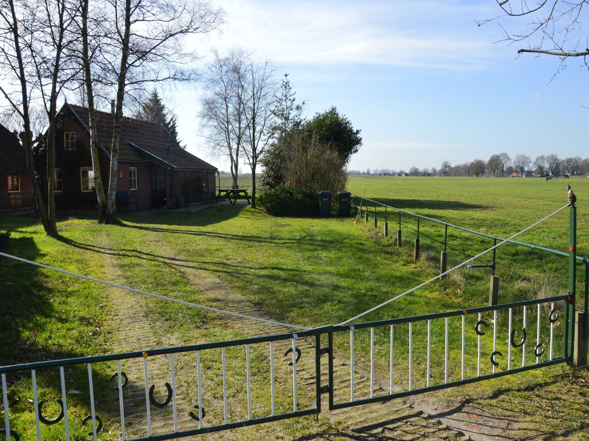 De tuin van De Merel in Den ham