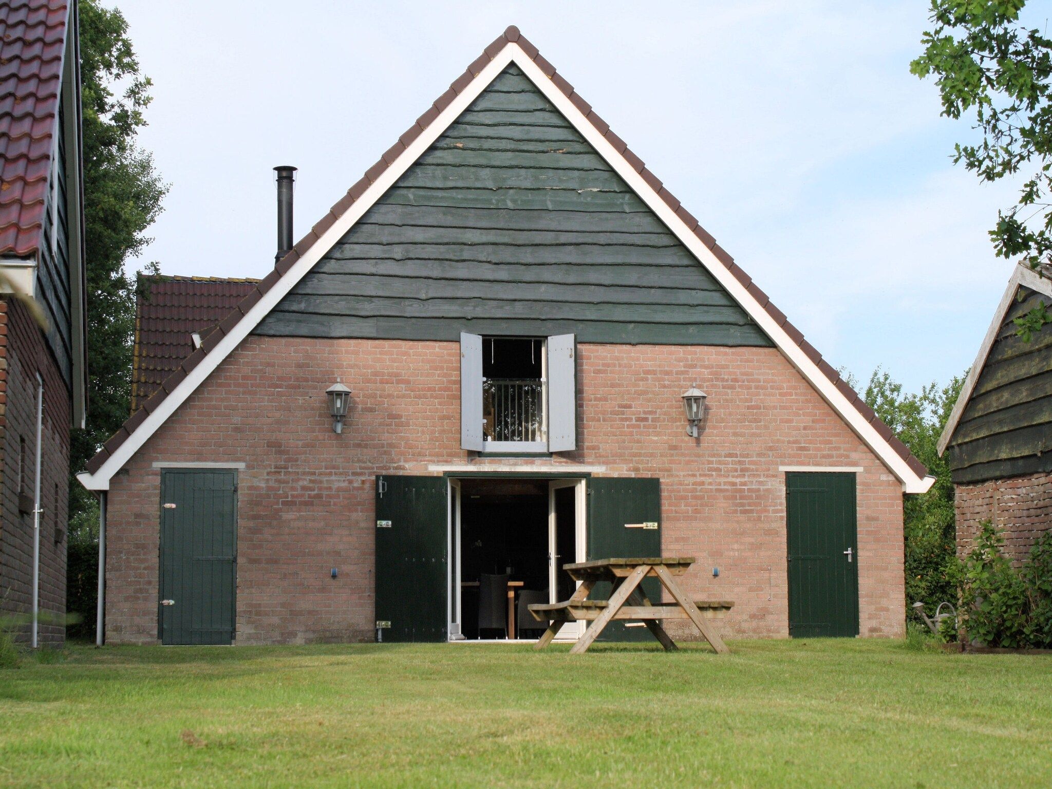 De buitenkant van Robertushoeve in Dalfsen