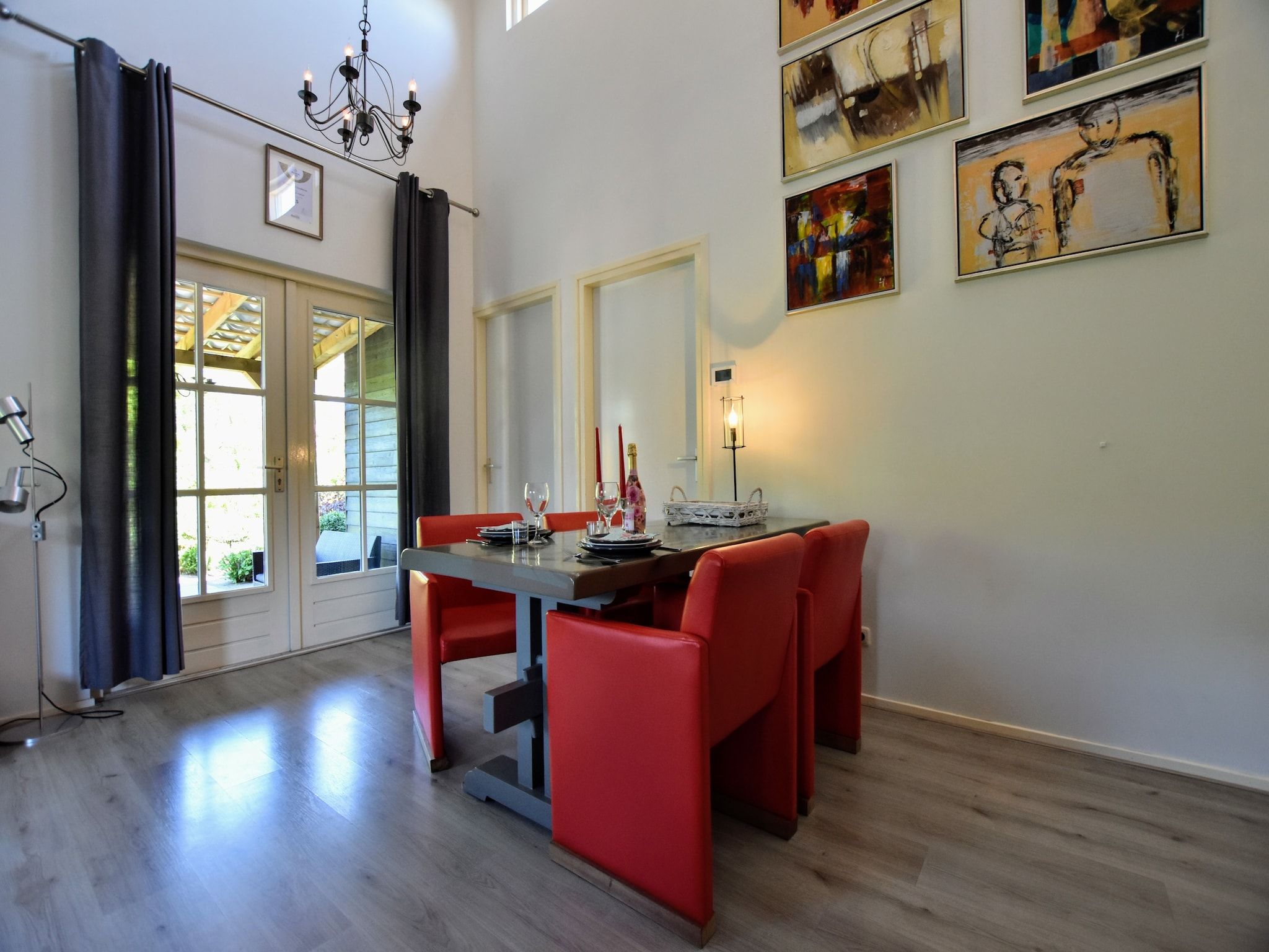 De eetkamer van de Veluwse Vrijheid in Eerbeek